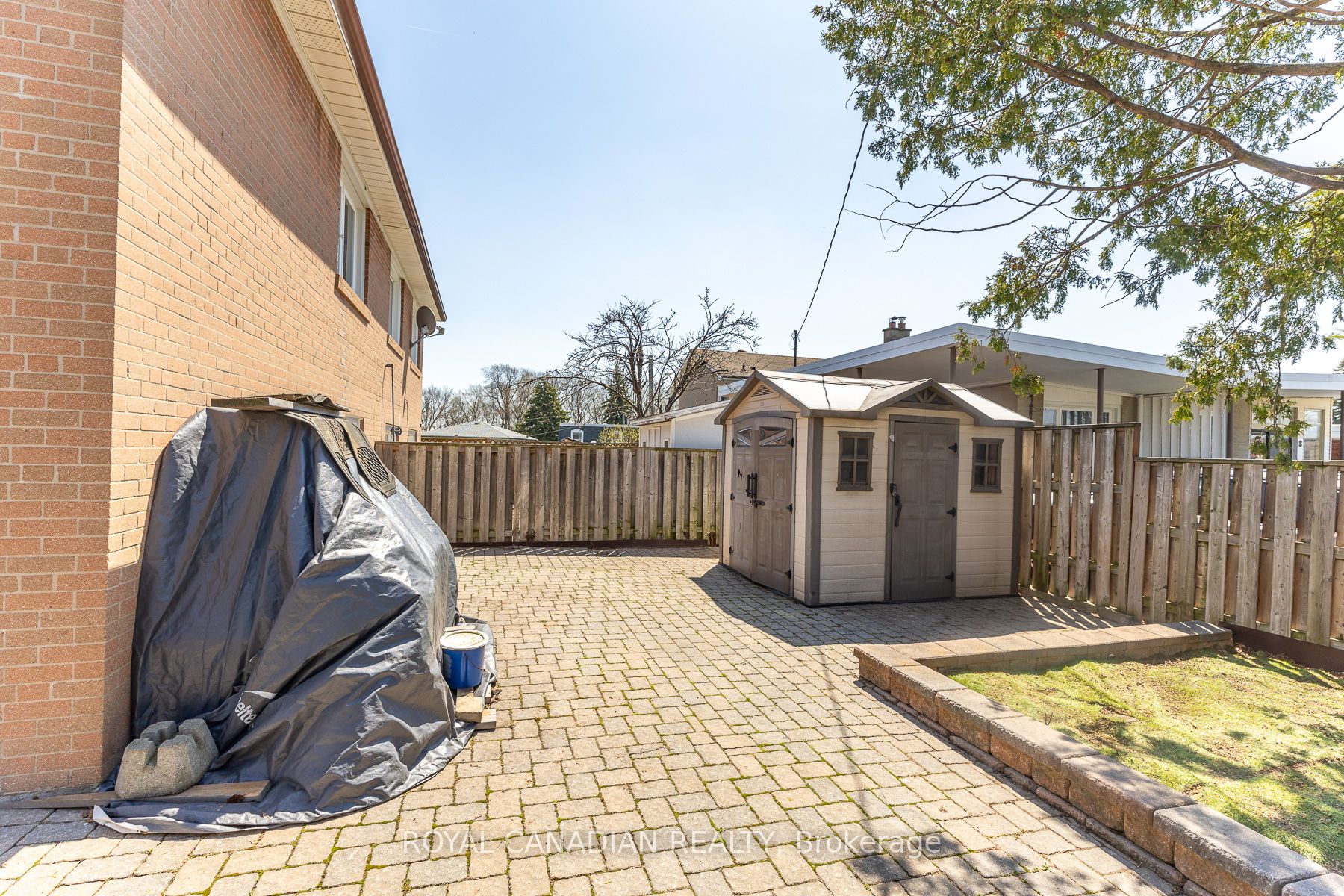 16 Gambello Crescent Property Photo 47