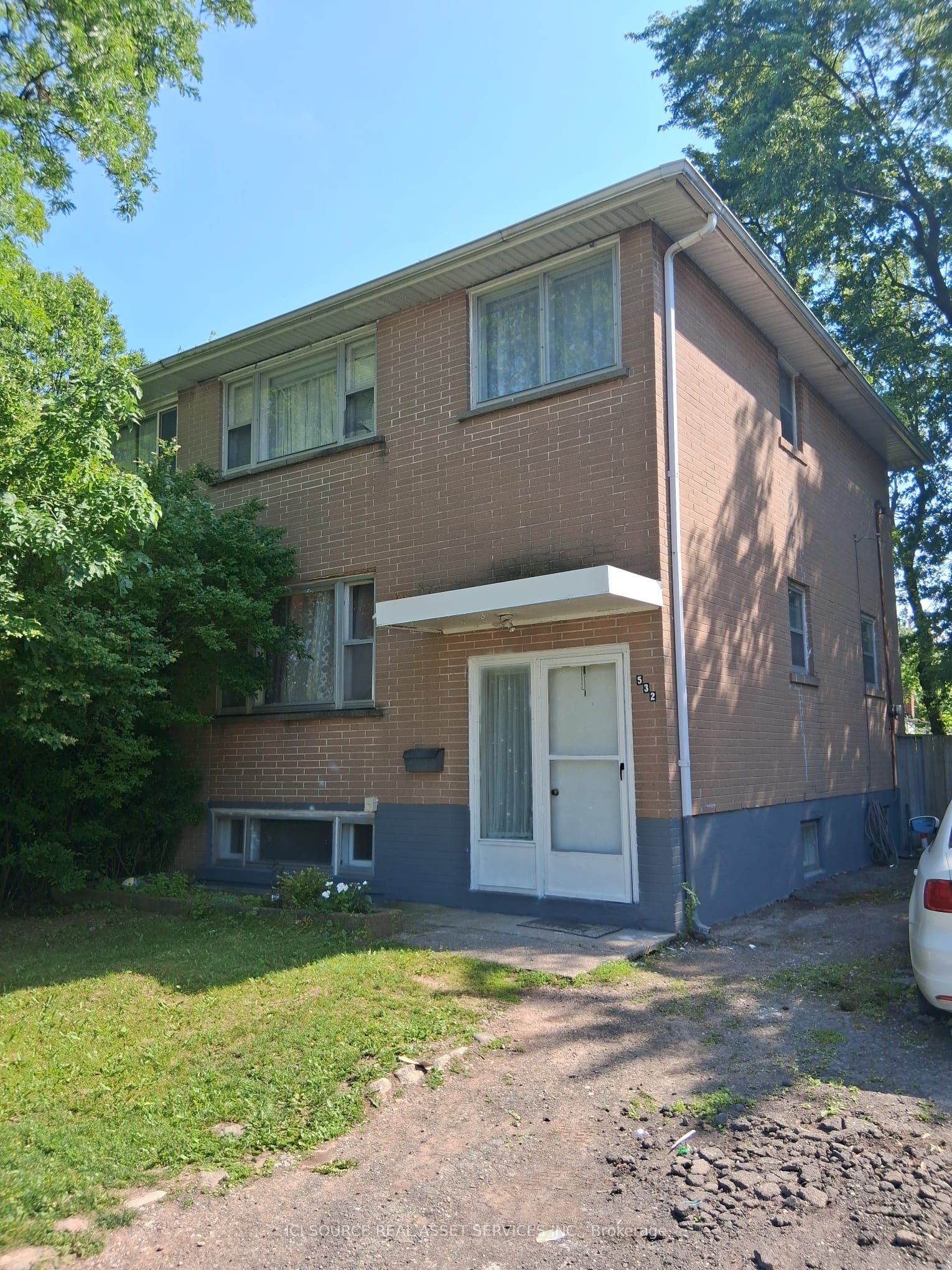 532 Appleby Line Property Photo 1