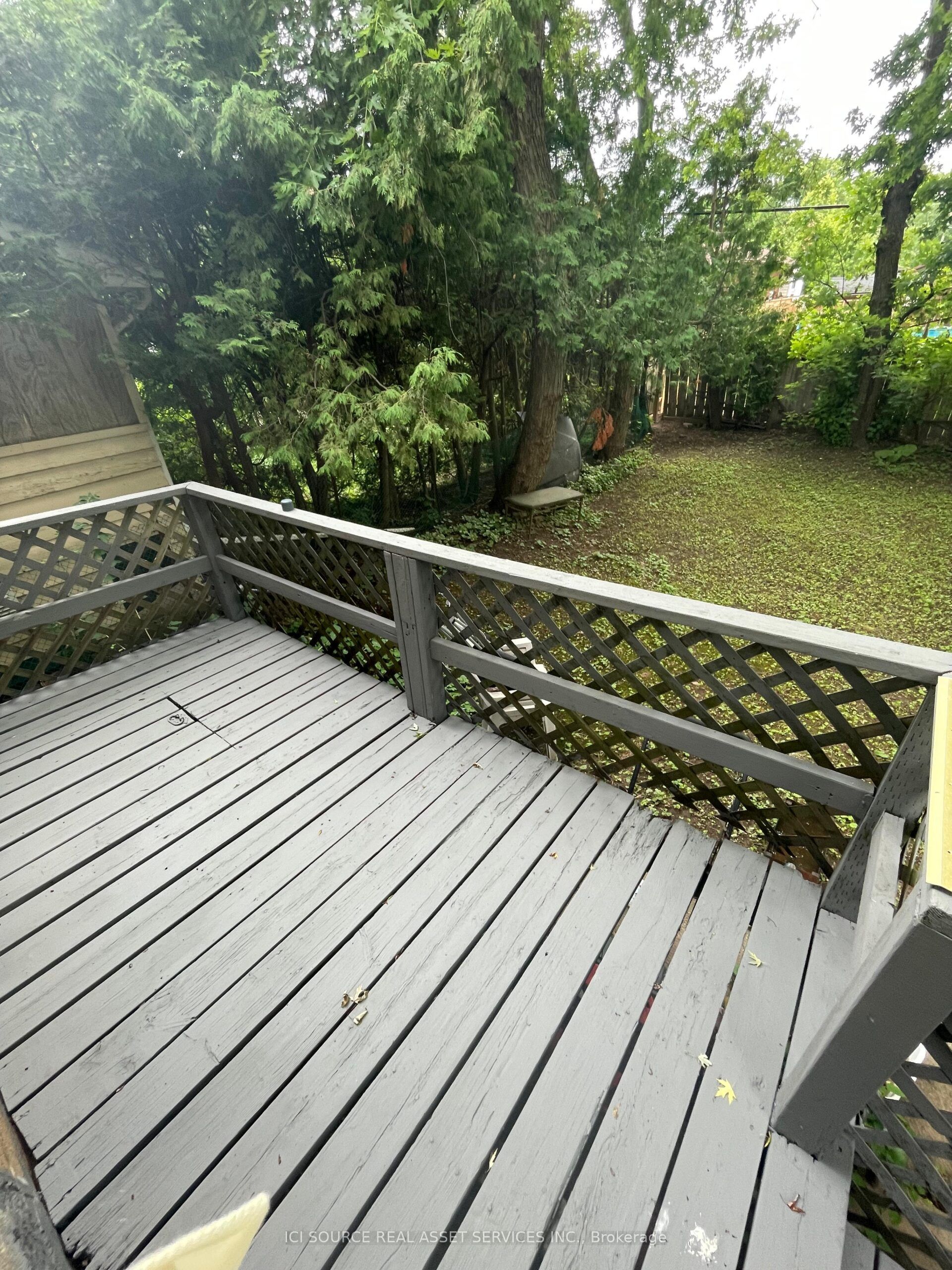532 Appleby Line Property Photo 2
