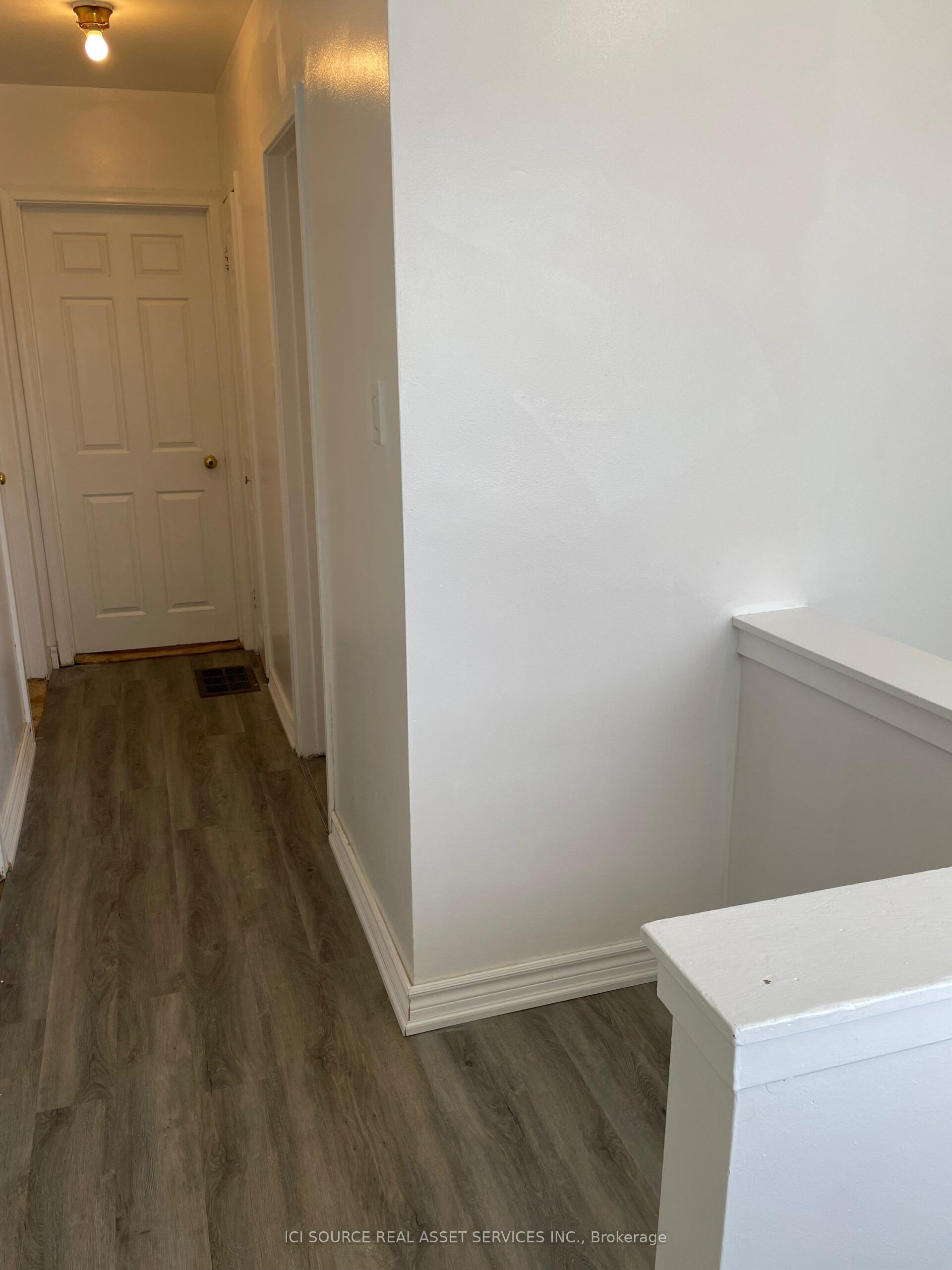 532 Appleby Line Property Photo 11