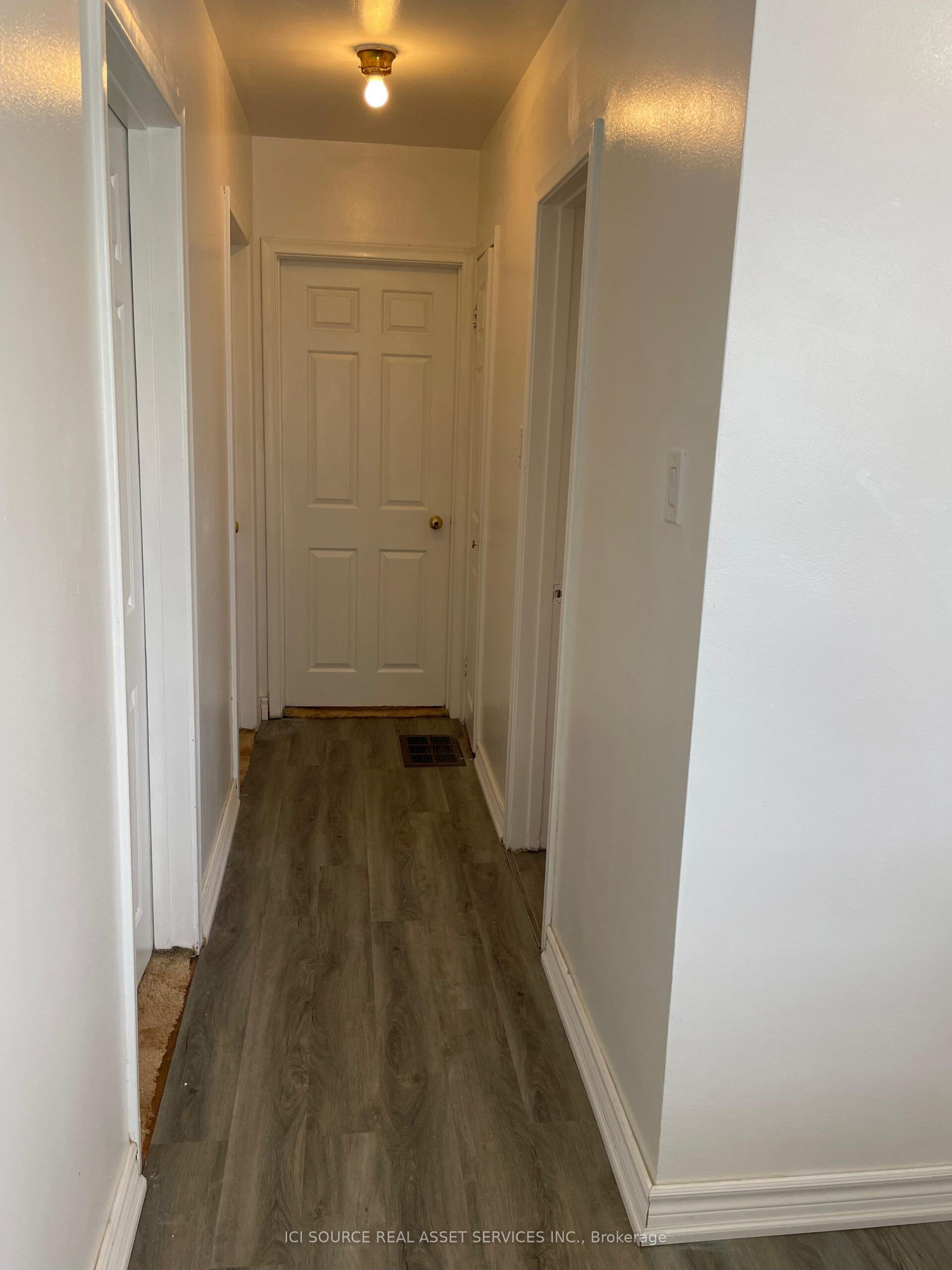 532 Appleby Line Property Photo 16