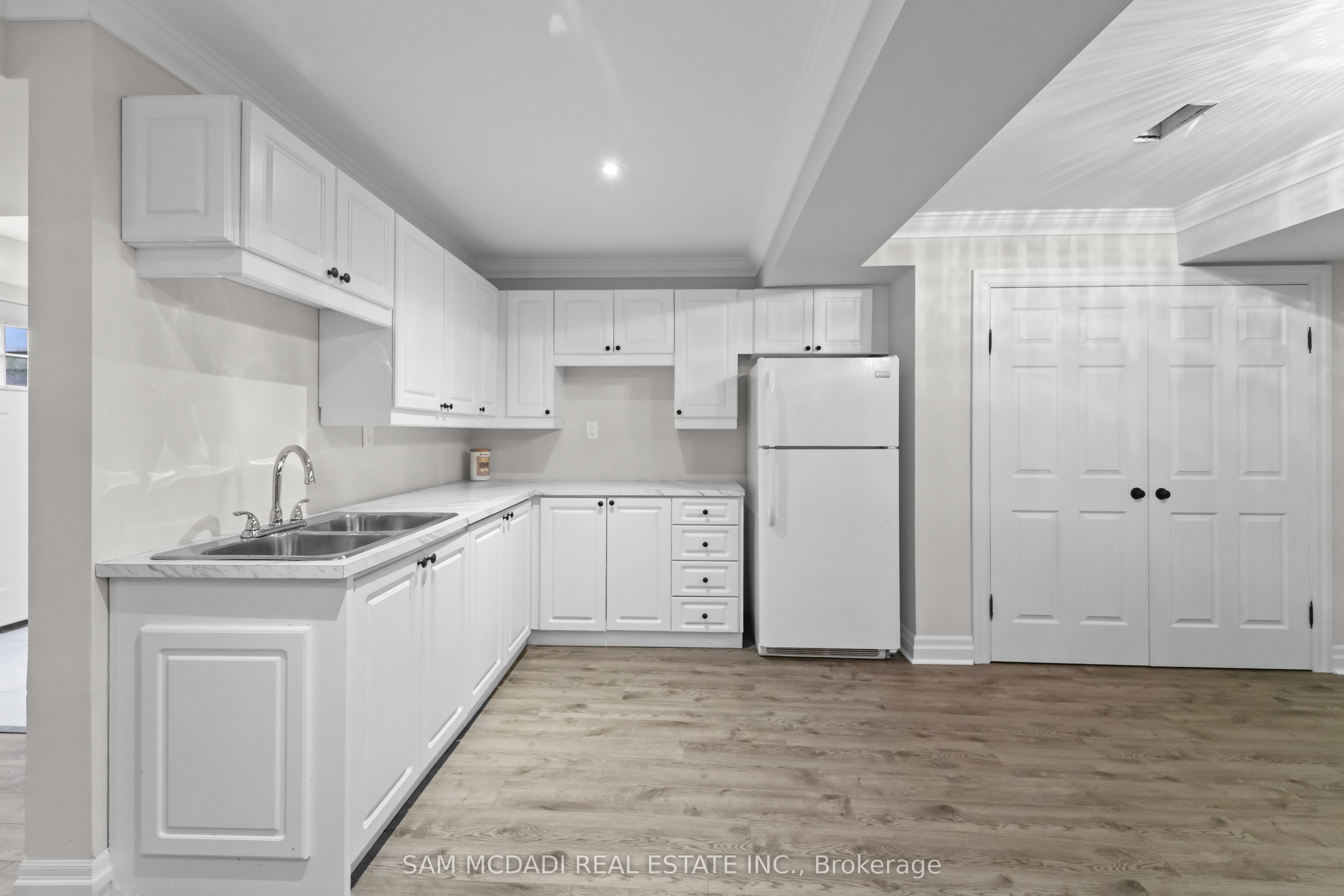 11269 Guelph Line Property Photo 27