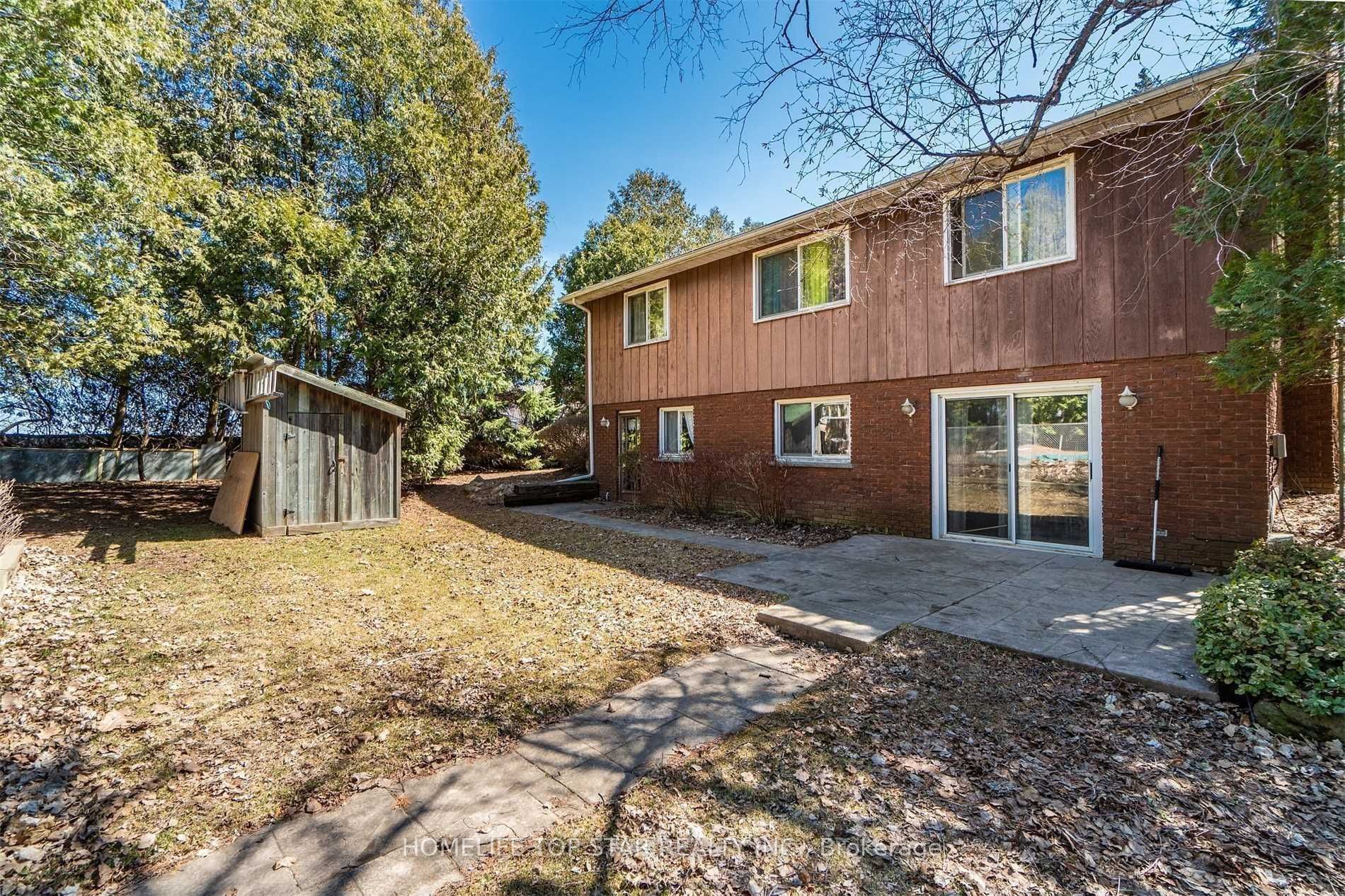 8733 Heritage Road Property Photo 4