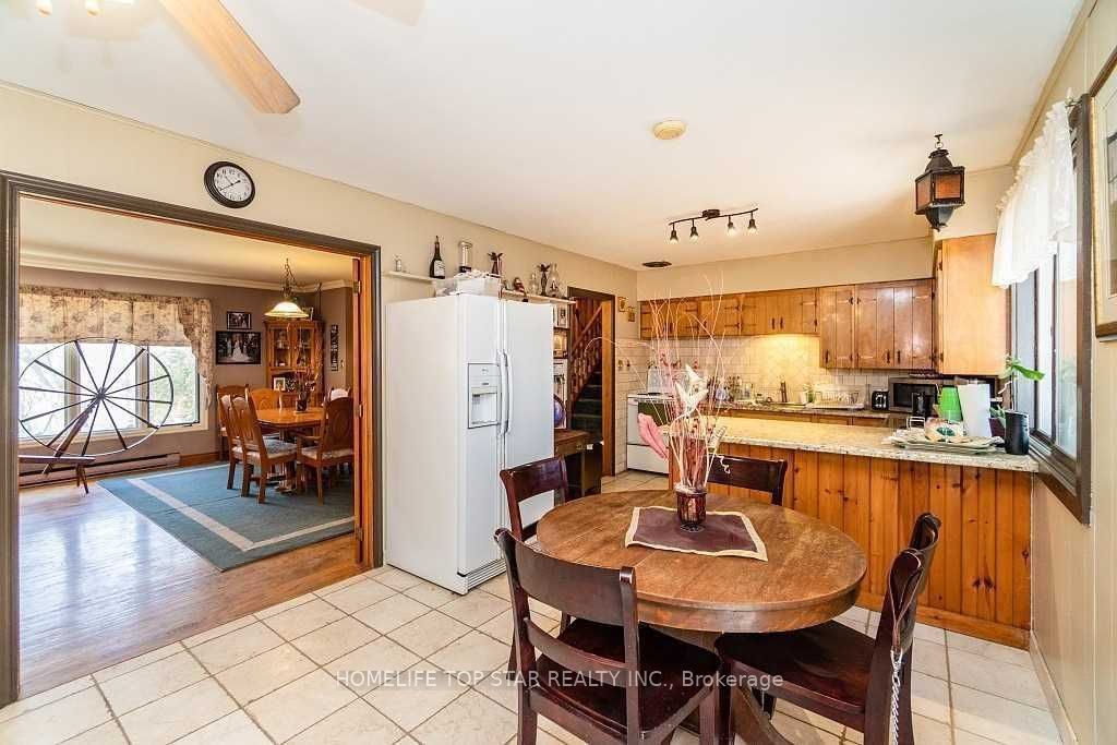 8733 Heritage Road Property Photo 6