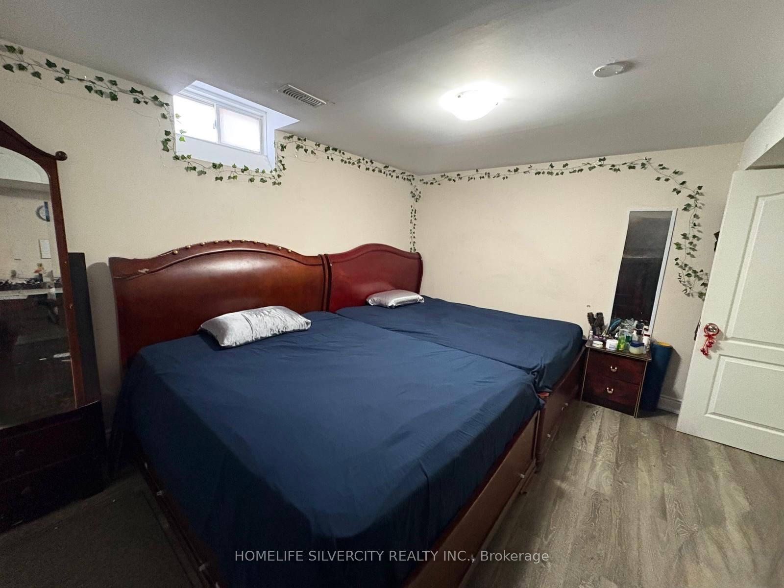 222 Edenbrook Hill Drive Property Photo 13