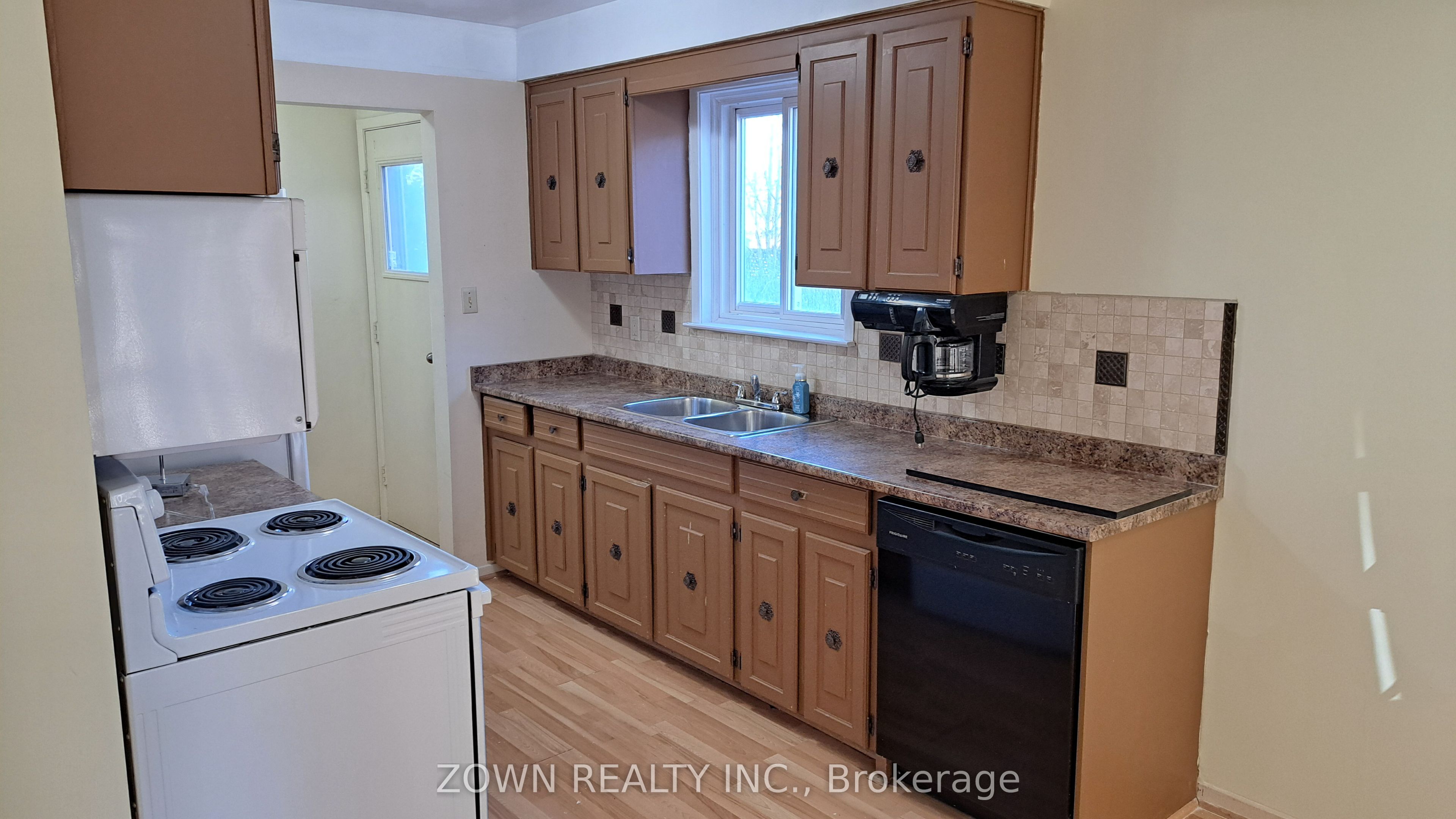 72 Norbert Road Property Photo 3