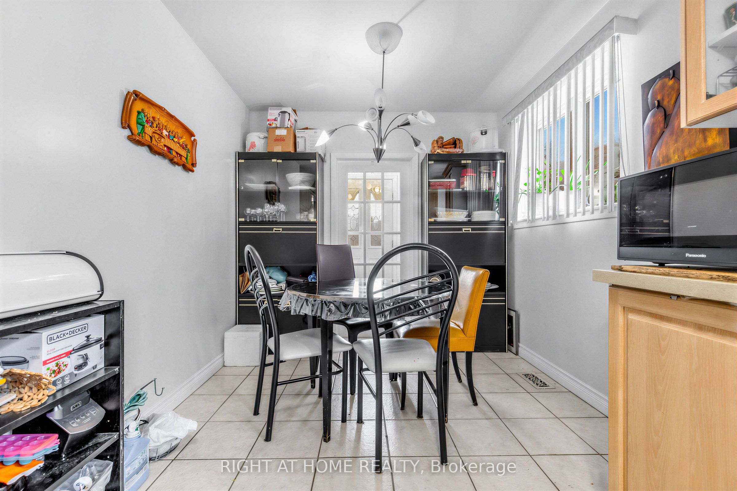 5 Thwaite Avenue Property Photo 9