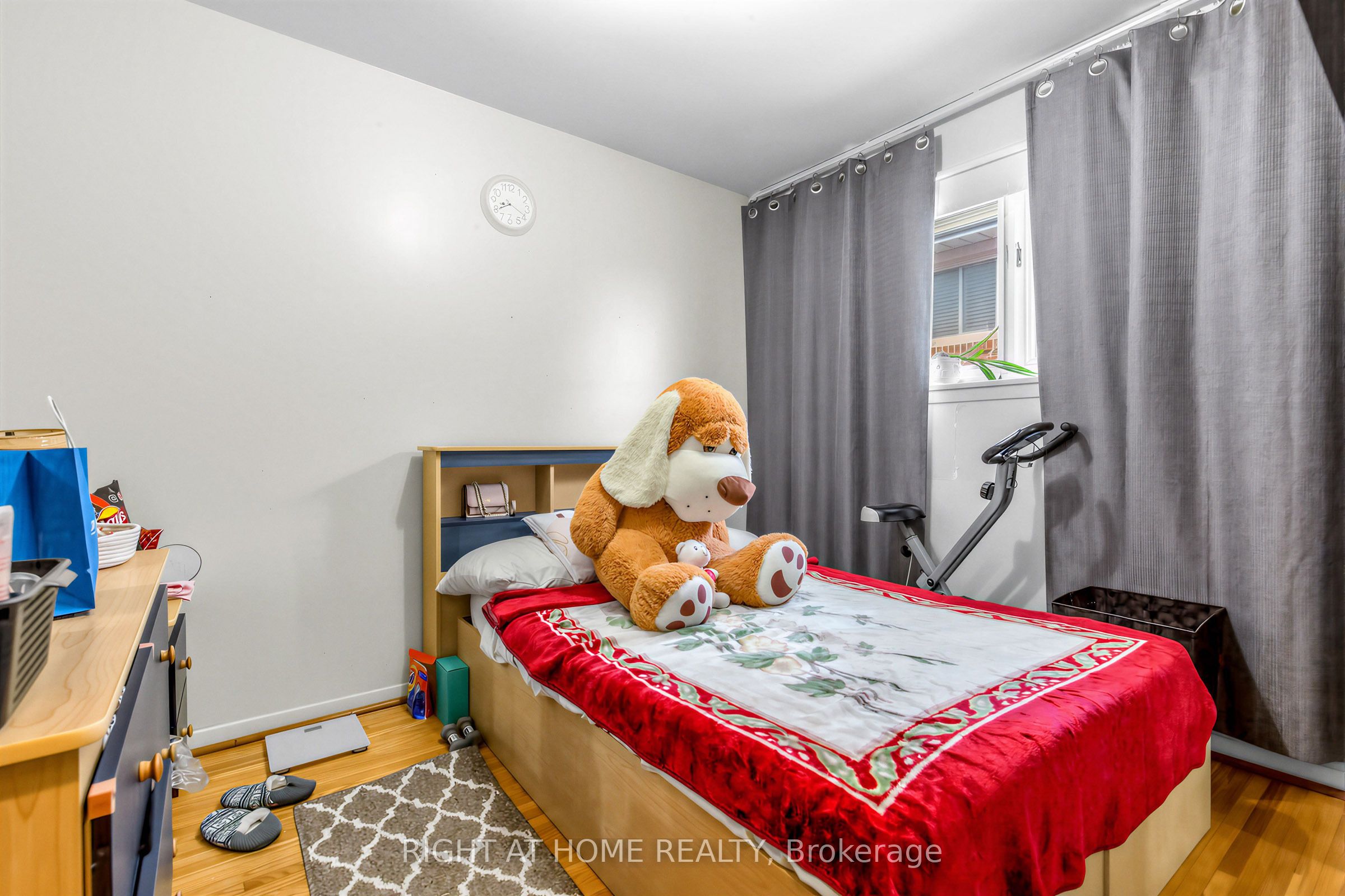 5 Thwaite Avenue Property Photo 16