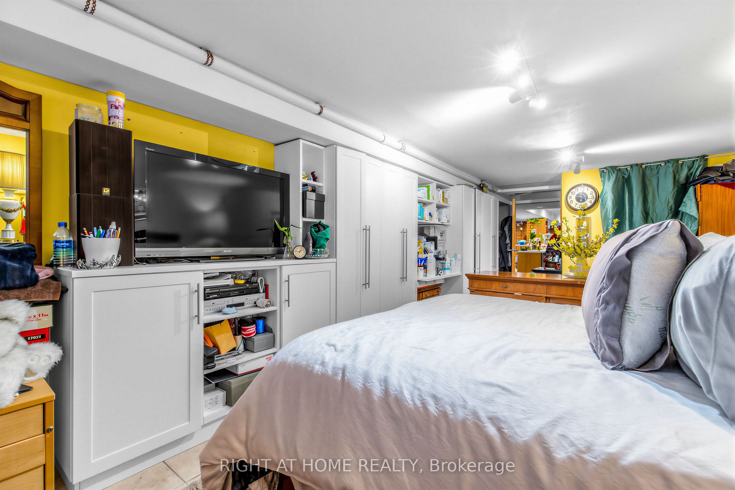 5 Thwaite Avenue Property Photo 27