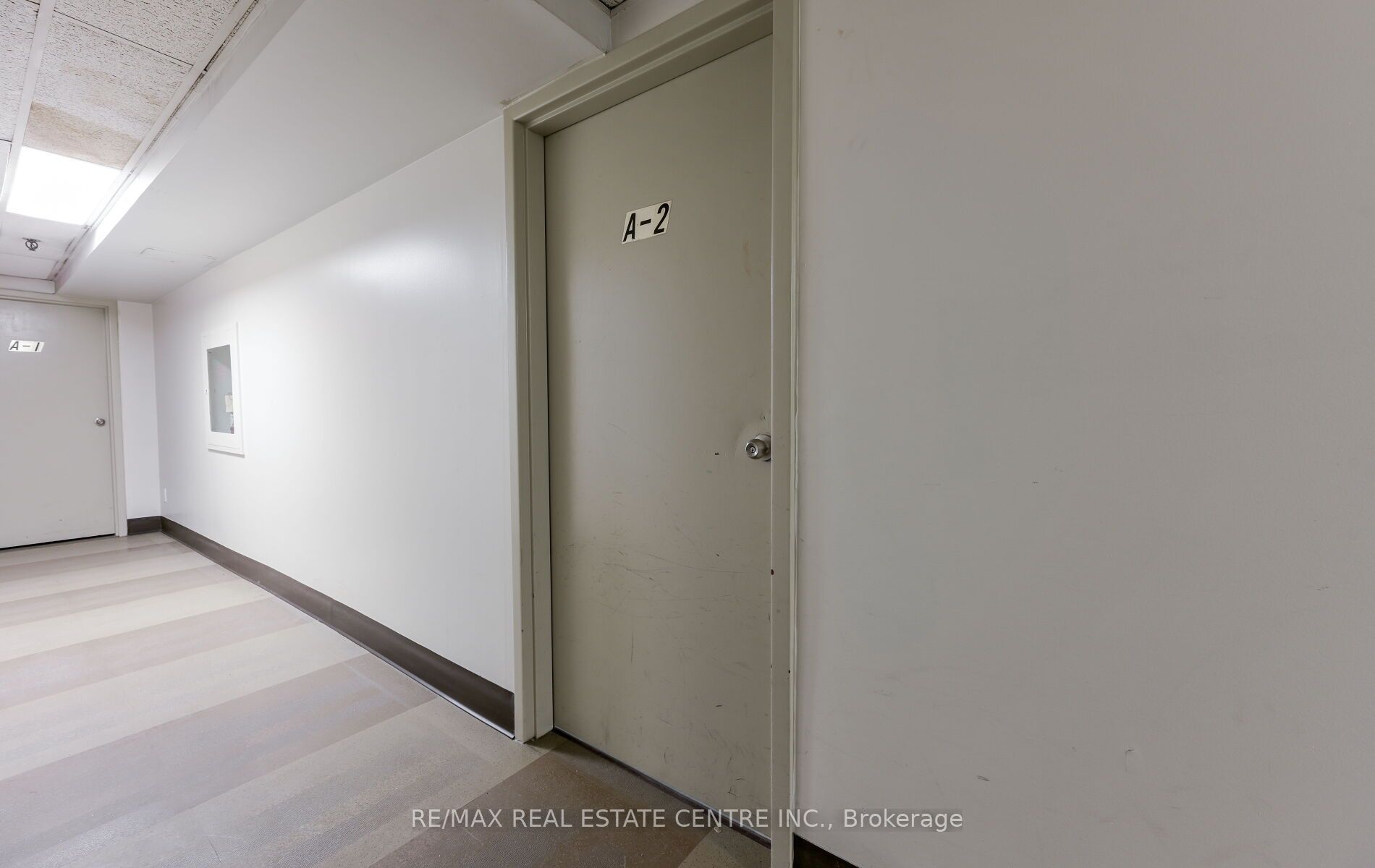 200 Robert Speck Parkway 2006 Property Photo 34
