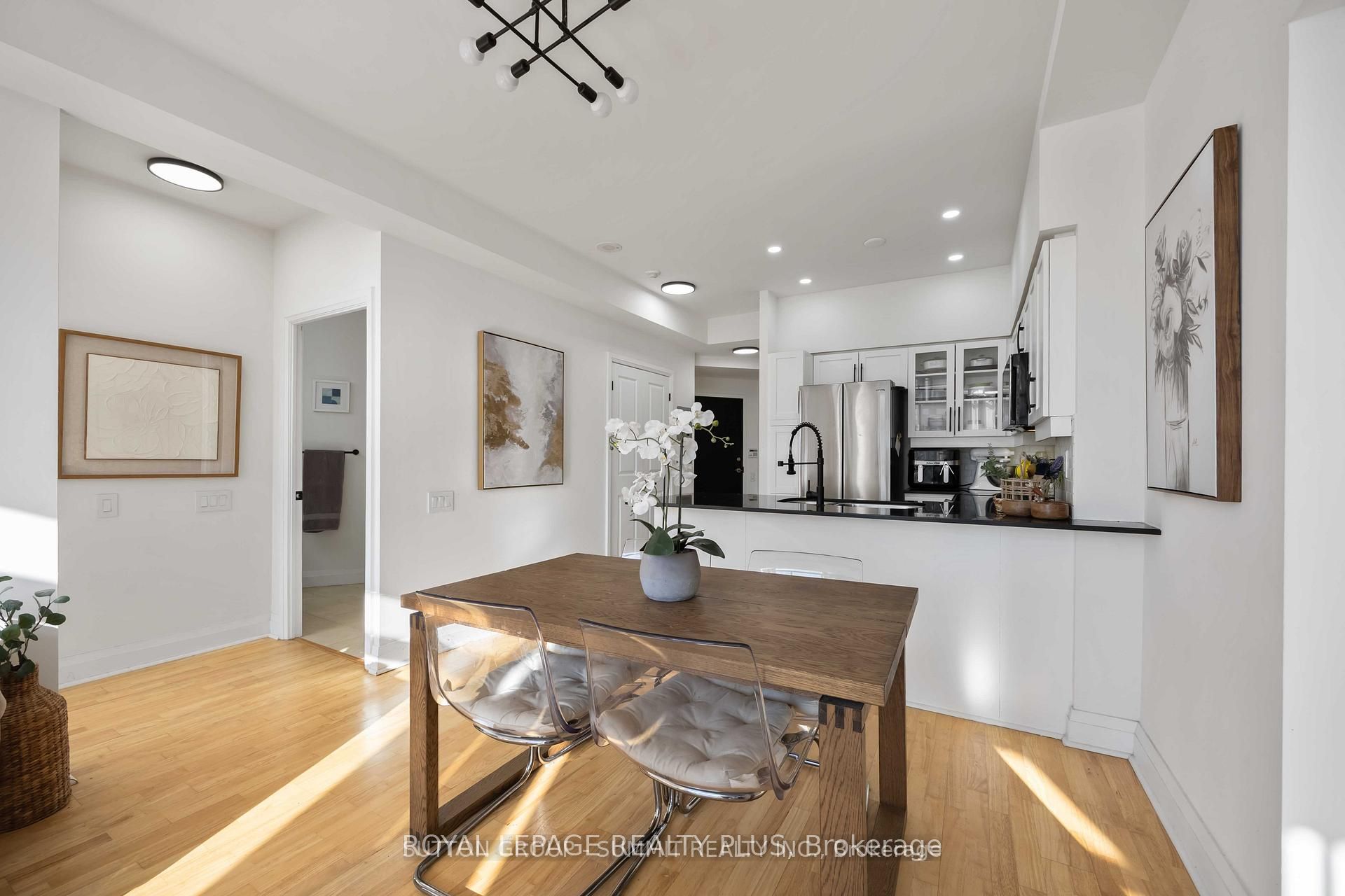 15 Windermere Avenue Ph01 Property Photo 11