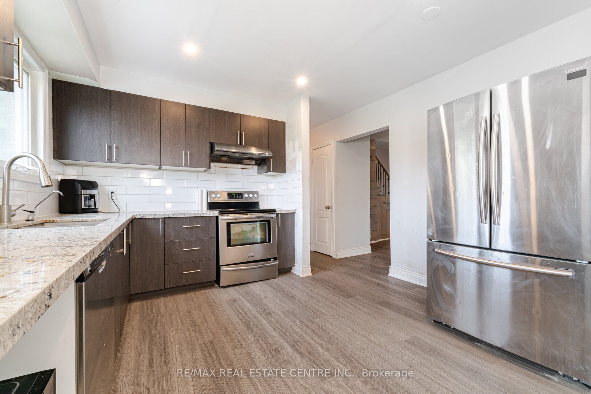 12386 Creditview Road Property Photo 17