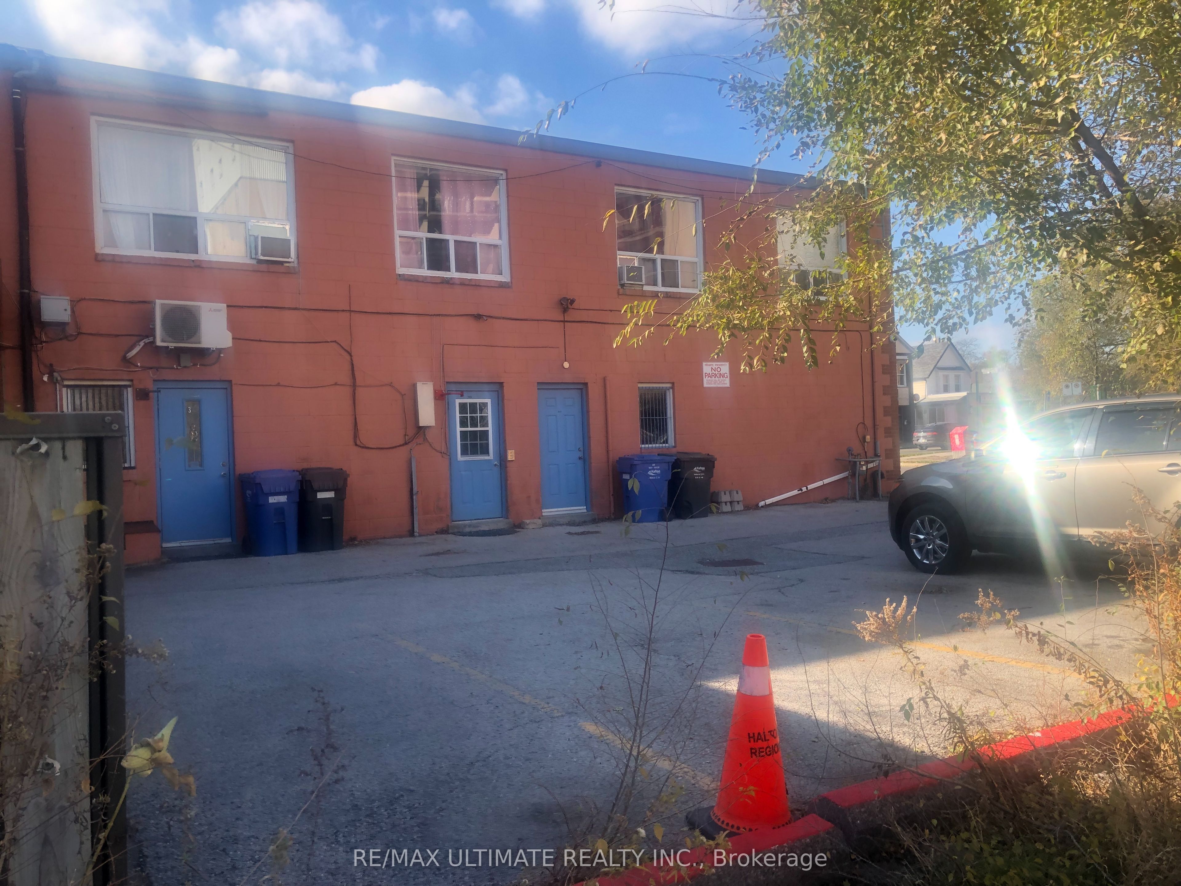 389-391 Kerr Street Property Photo 8