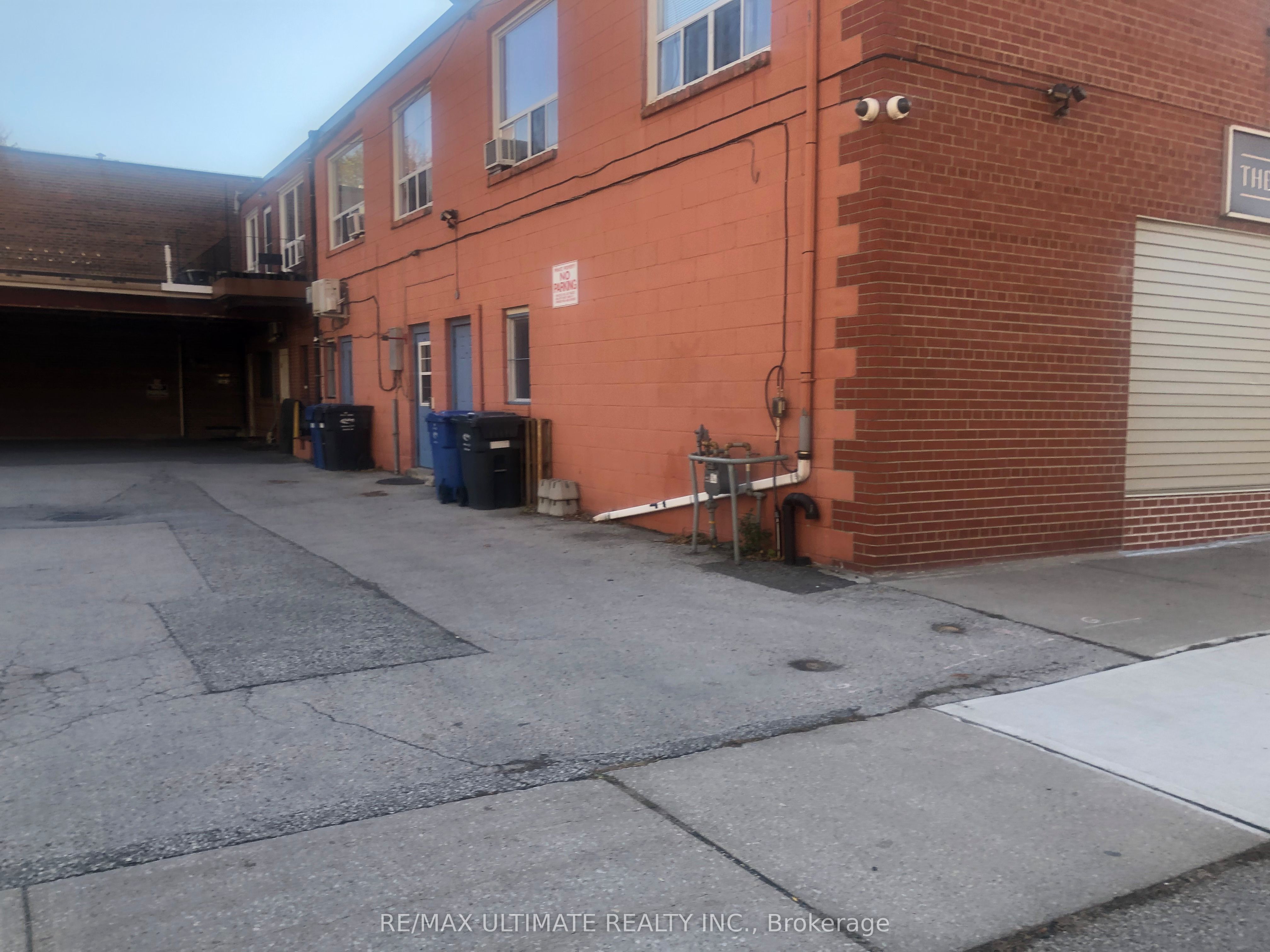 389-391 Kerr Street Property Photo 9