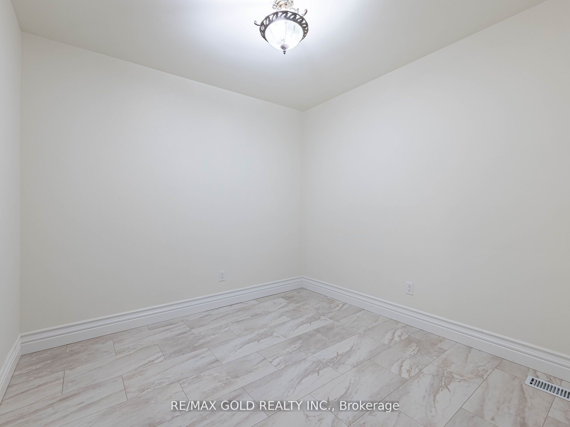 20054 Horseshoe Hill Road Property Photo 21