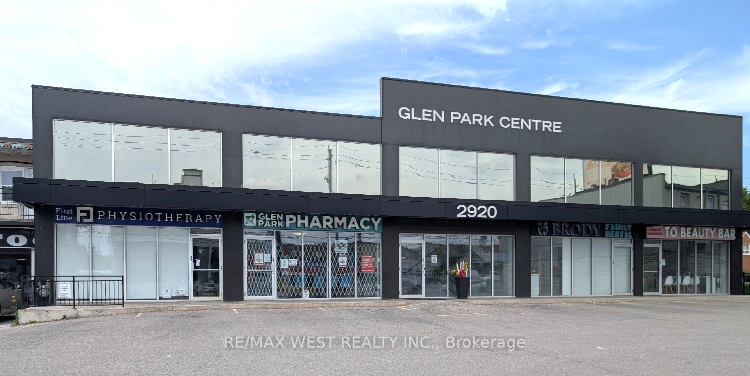 2920 Dufferin Street Ll2 Property Photo 6