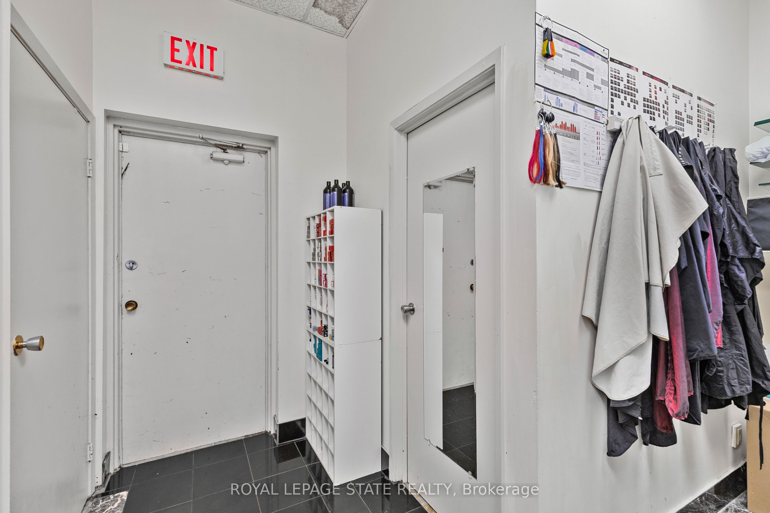 665 Plains Road E 6 Property Photo 22