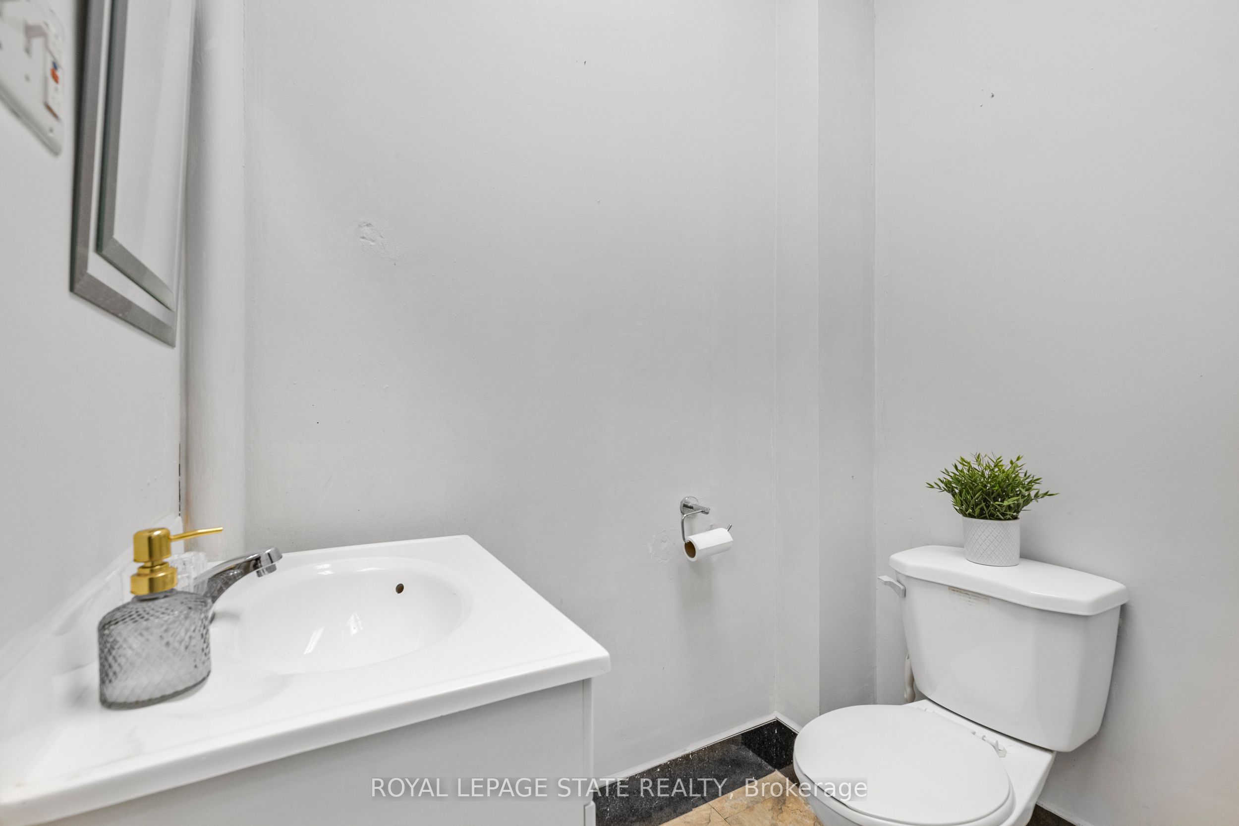 665 Plains Road E 6 Property Photo 24