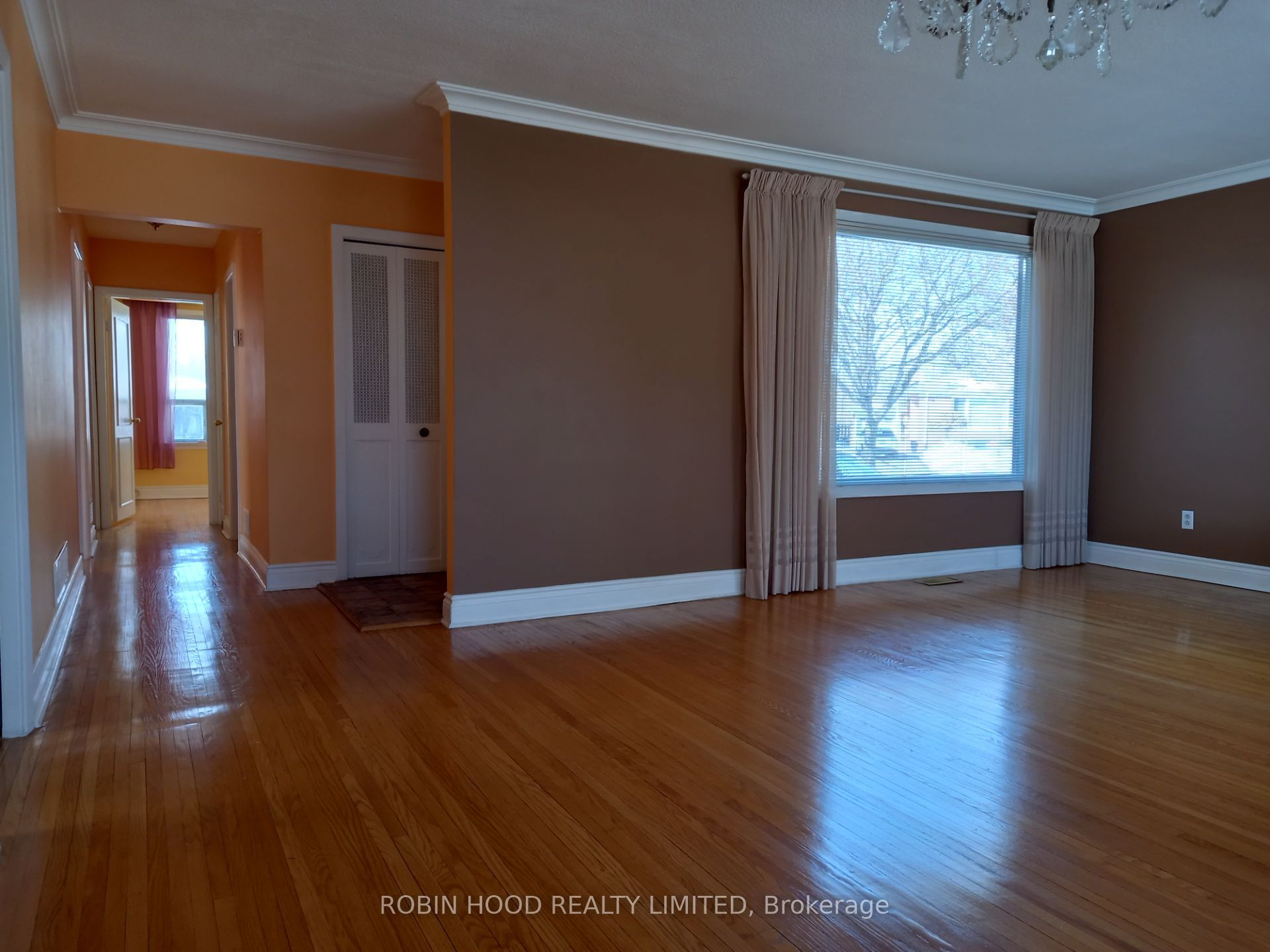 238 Thistle Down Boulevard Property Photo 7