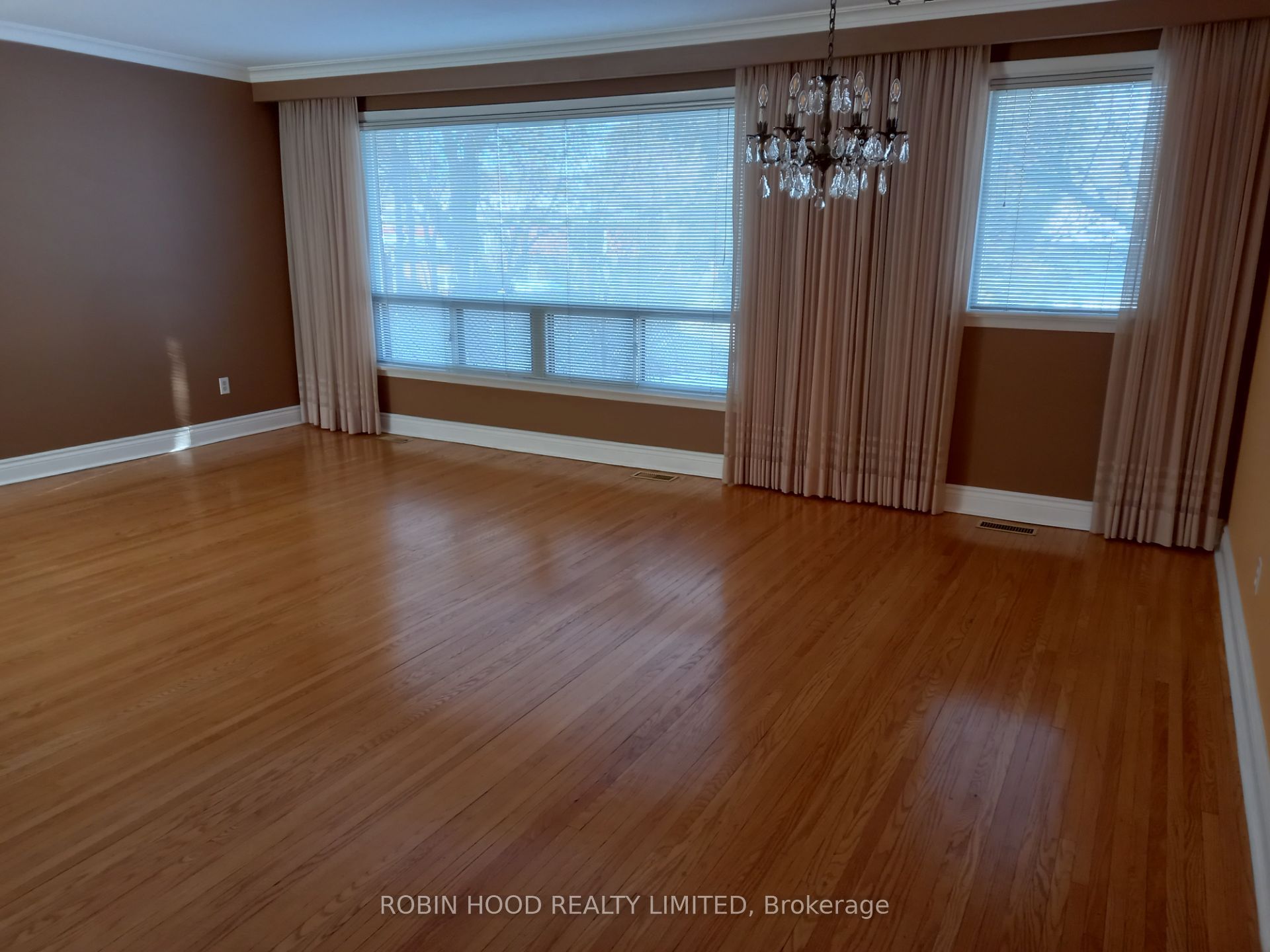 238 Thistle Down Boulevard Property Photo 8