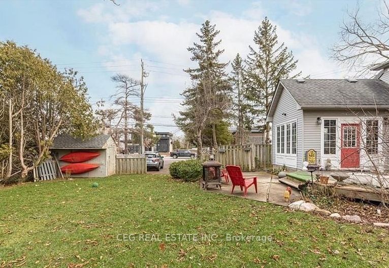 313 Bronte Road Property Photo 2
