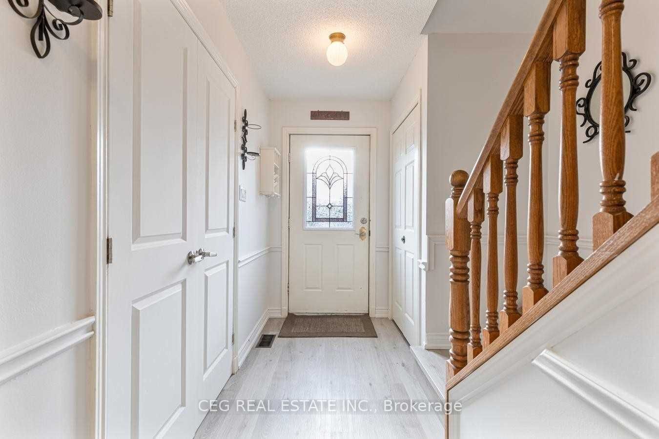 313 Bronte Road Property Photo 5