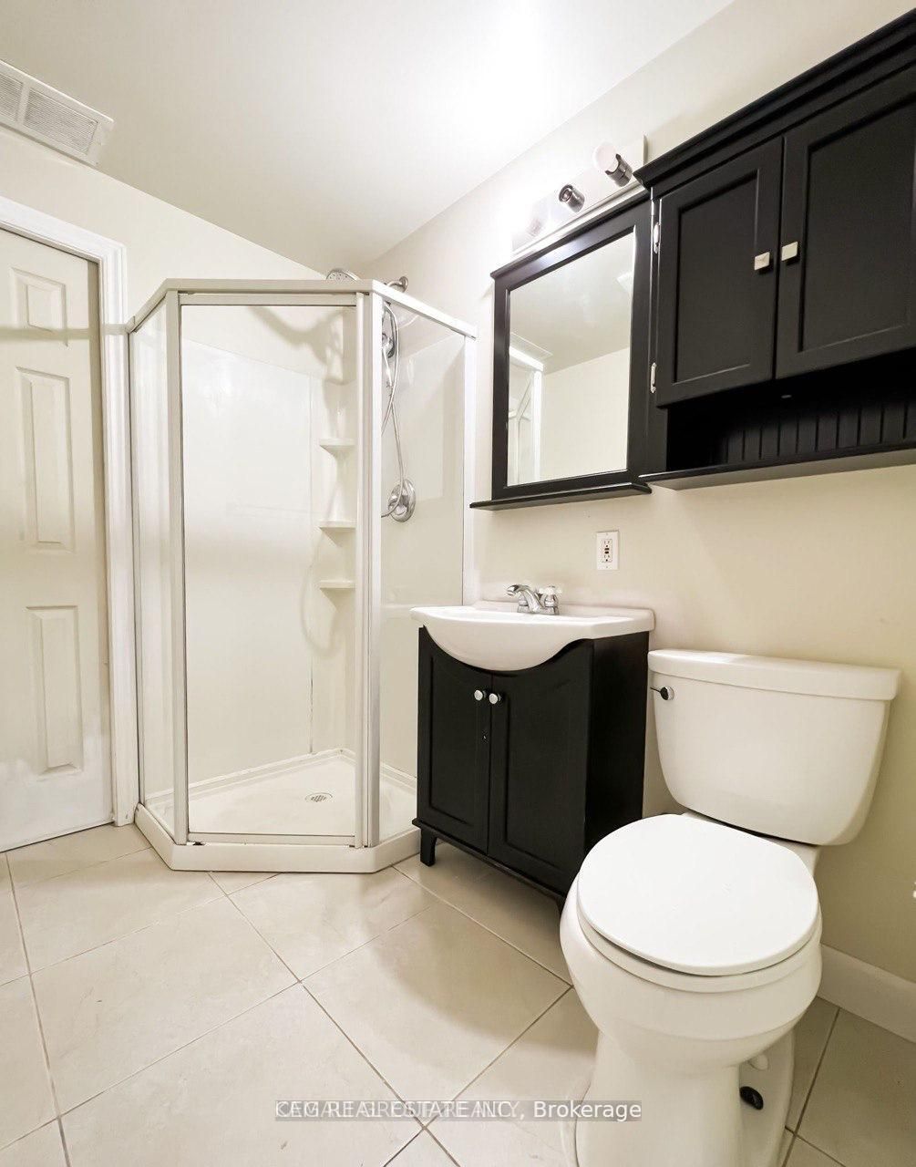 313 Bronte Road Property Photo 17