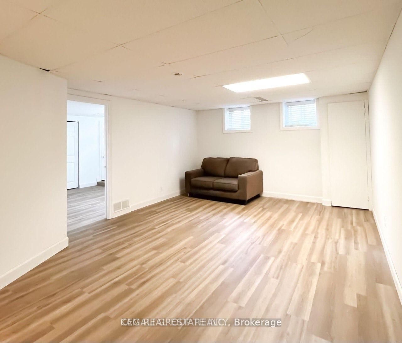 313 Bronte Road Property Photo 19