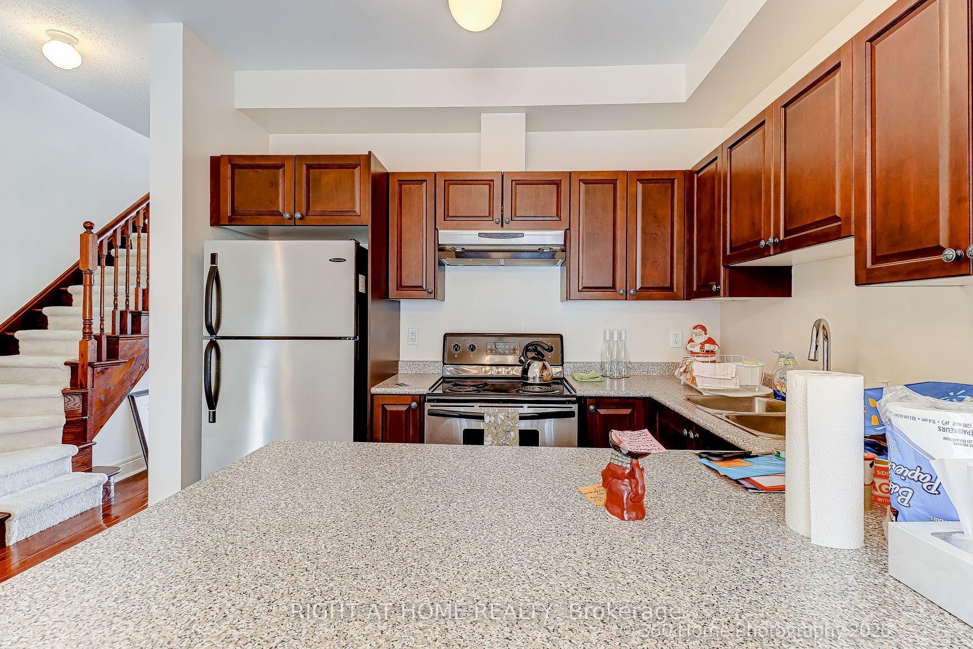 1130 Cawthra Road 2 Property Photo 8