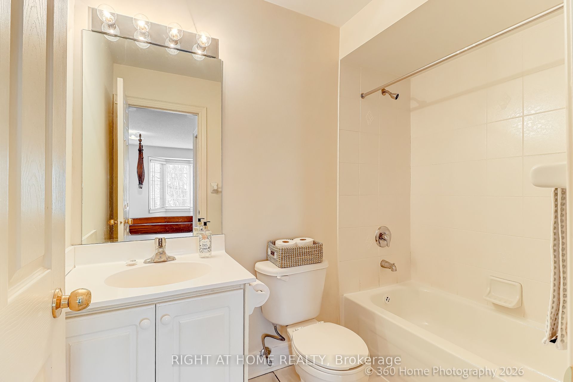 1130 Cawthra Road 2 Property Photo 17