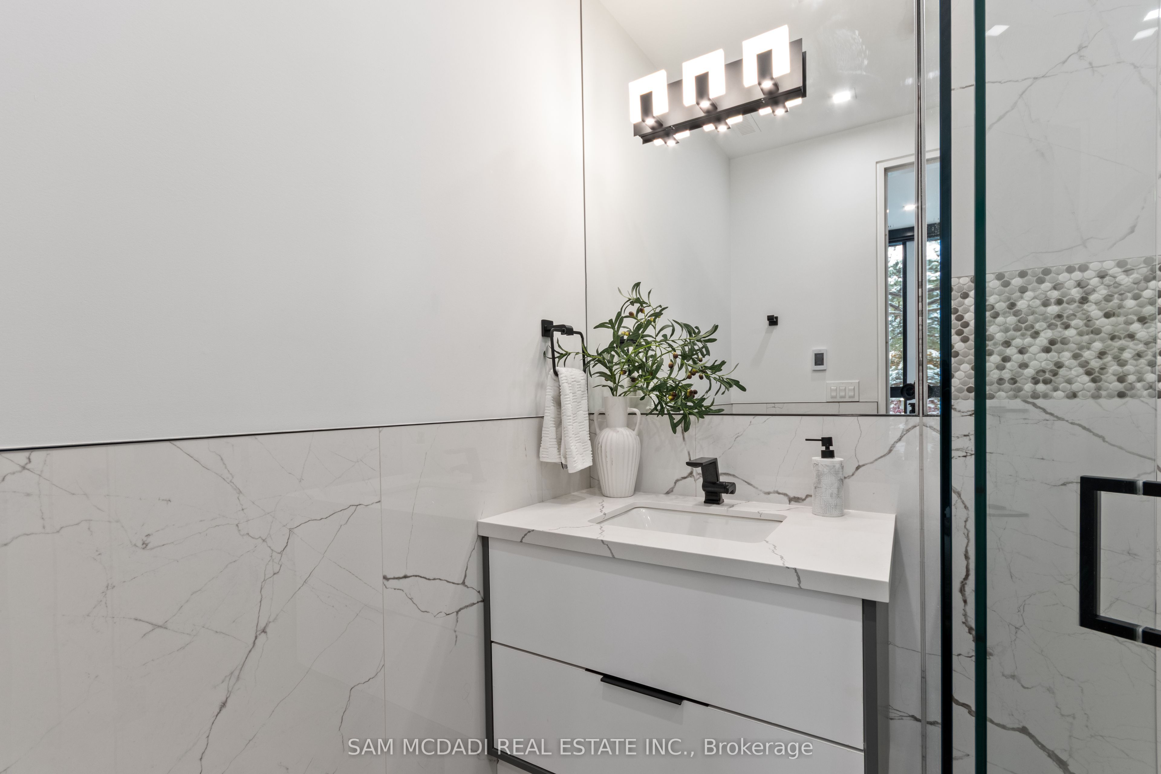 112 Elton Park Road Property Photo 16