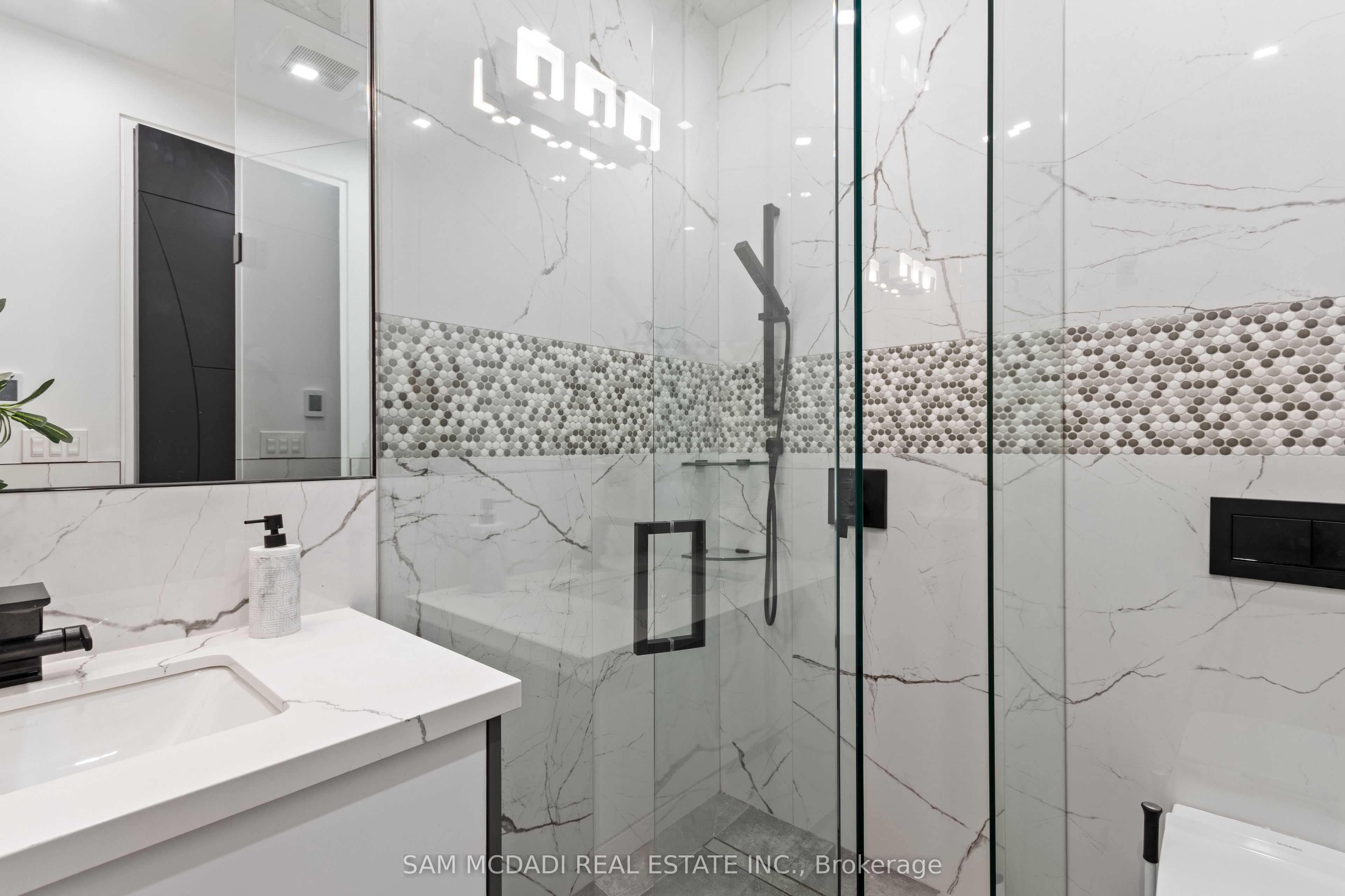 112 Elton Park Road Property Photo 17