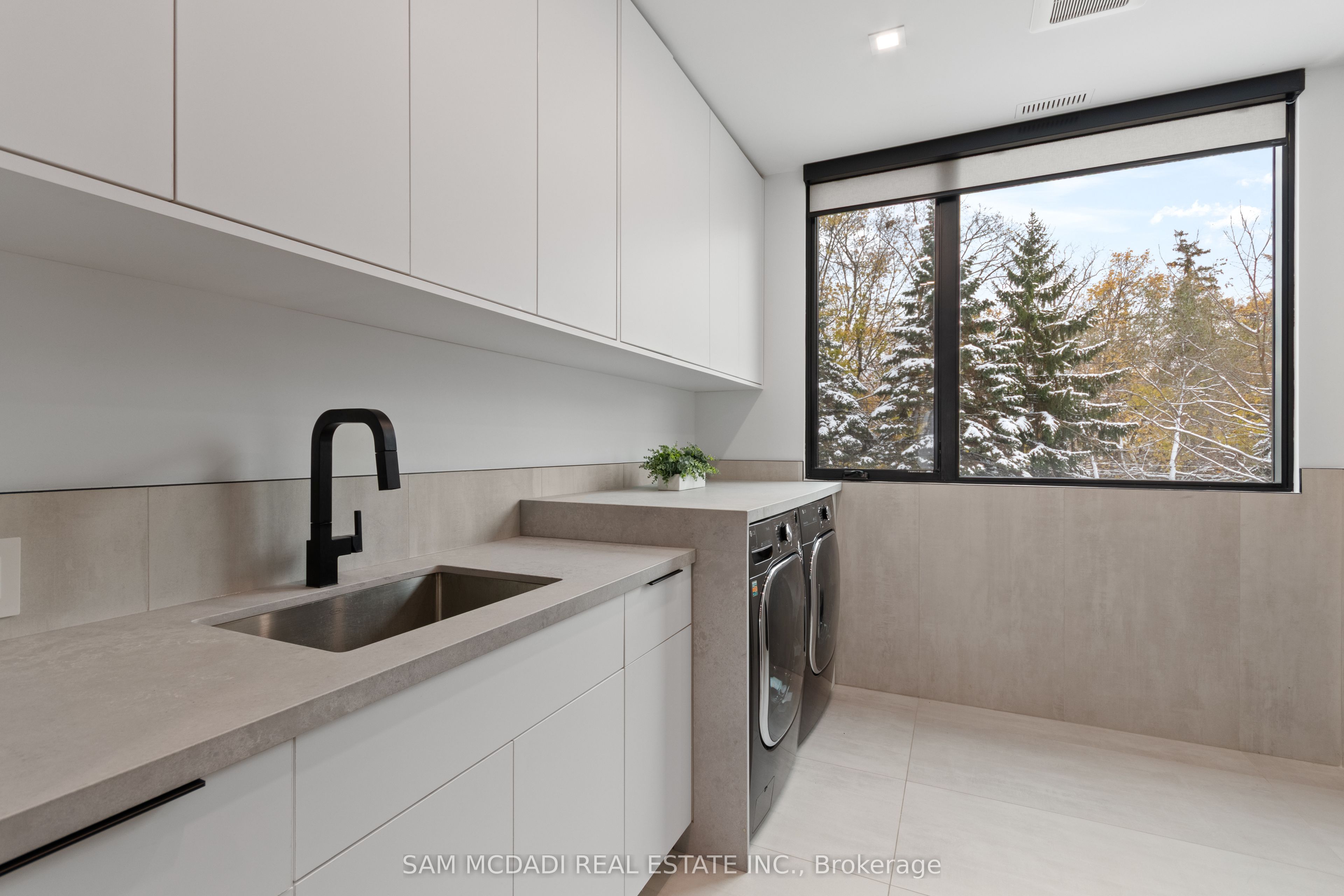 112 Elton Park Road Property Photo 21
