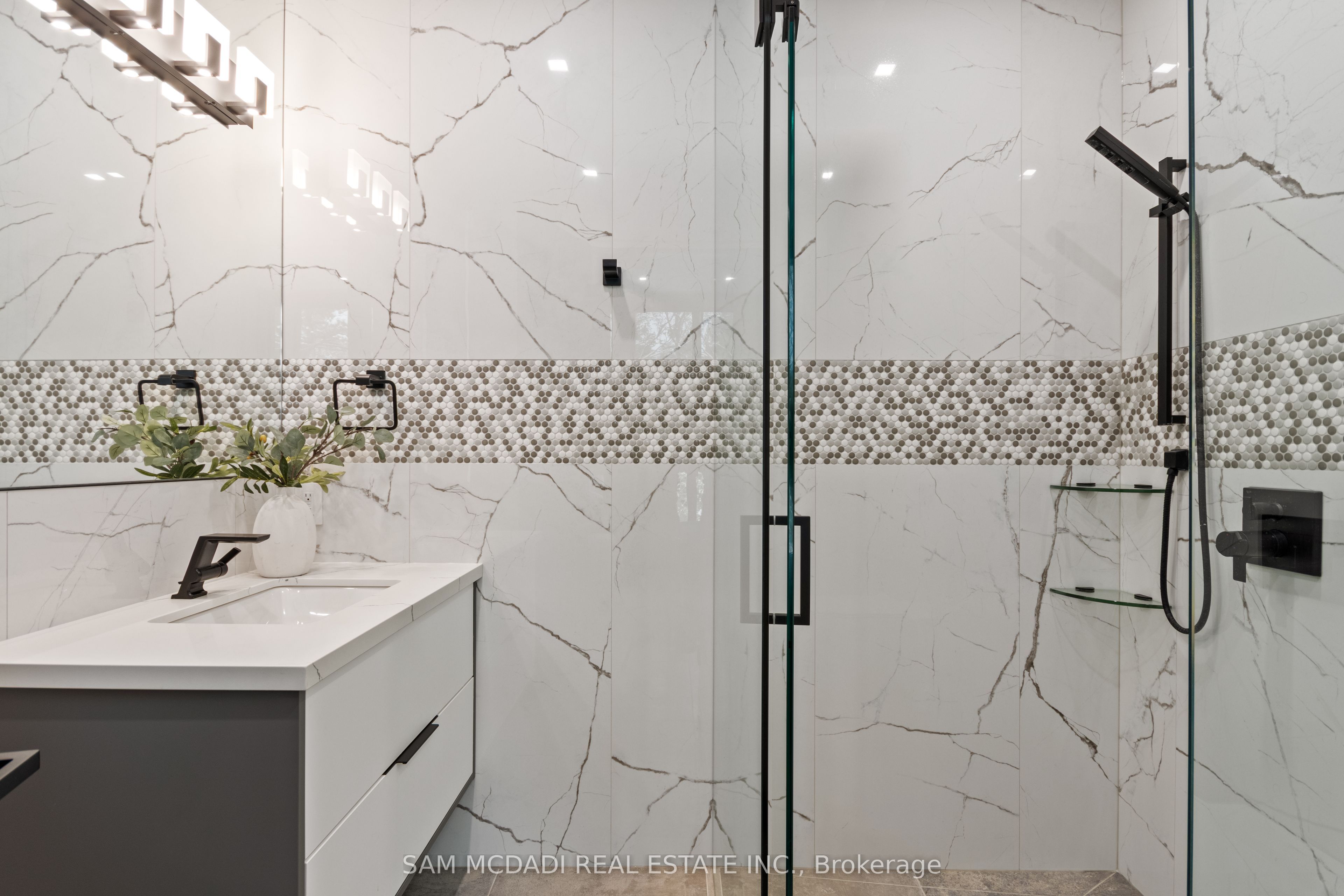 112 Elton Park Road Property Photo 23