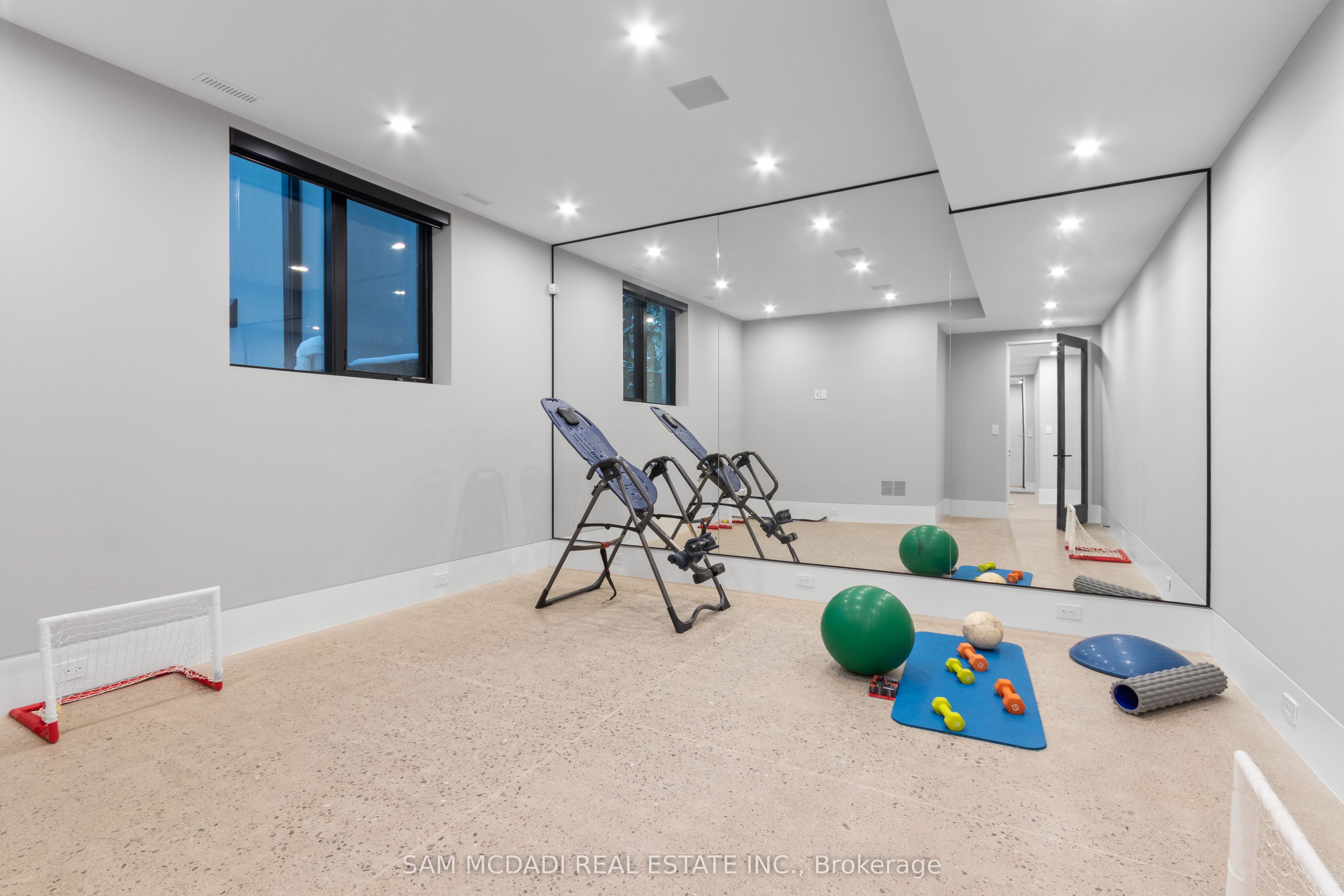 112 Elton Park Road Property Photo 43