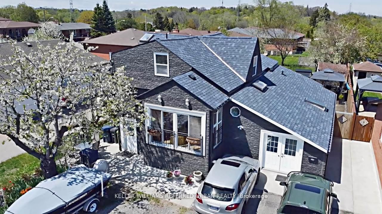 6 Elmhurst Drive Lower Level Property Photo 1