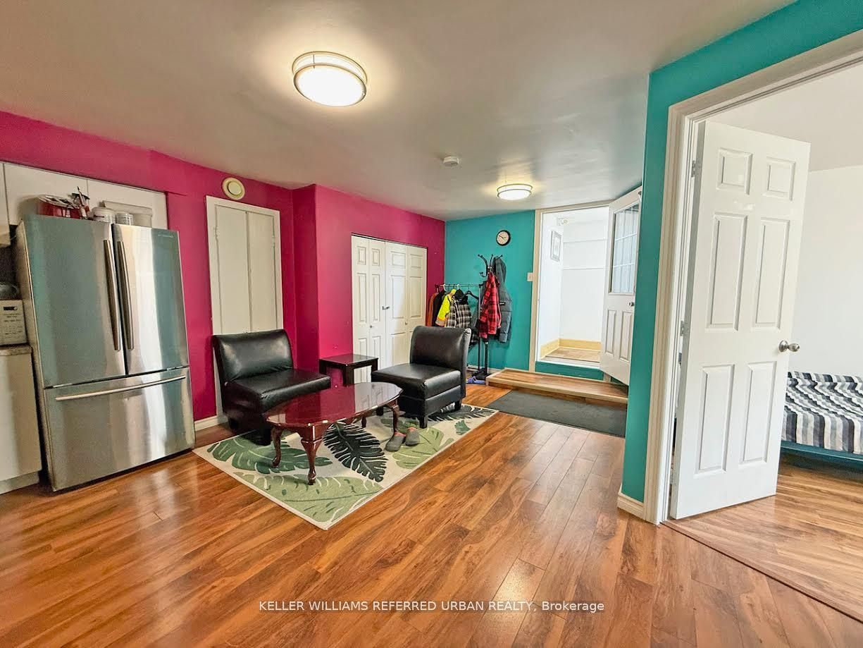 6 Elmhurst Drive Lower Level Property Photo 3