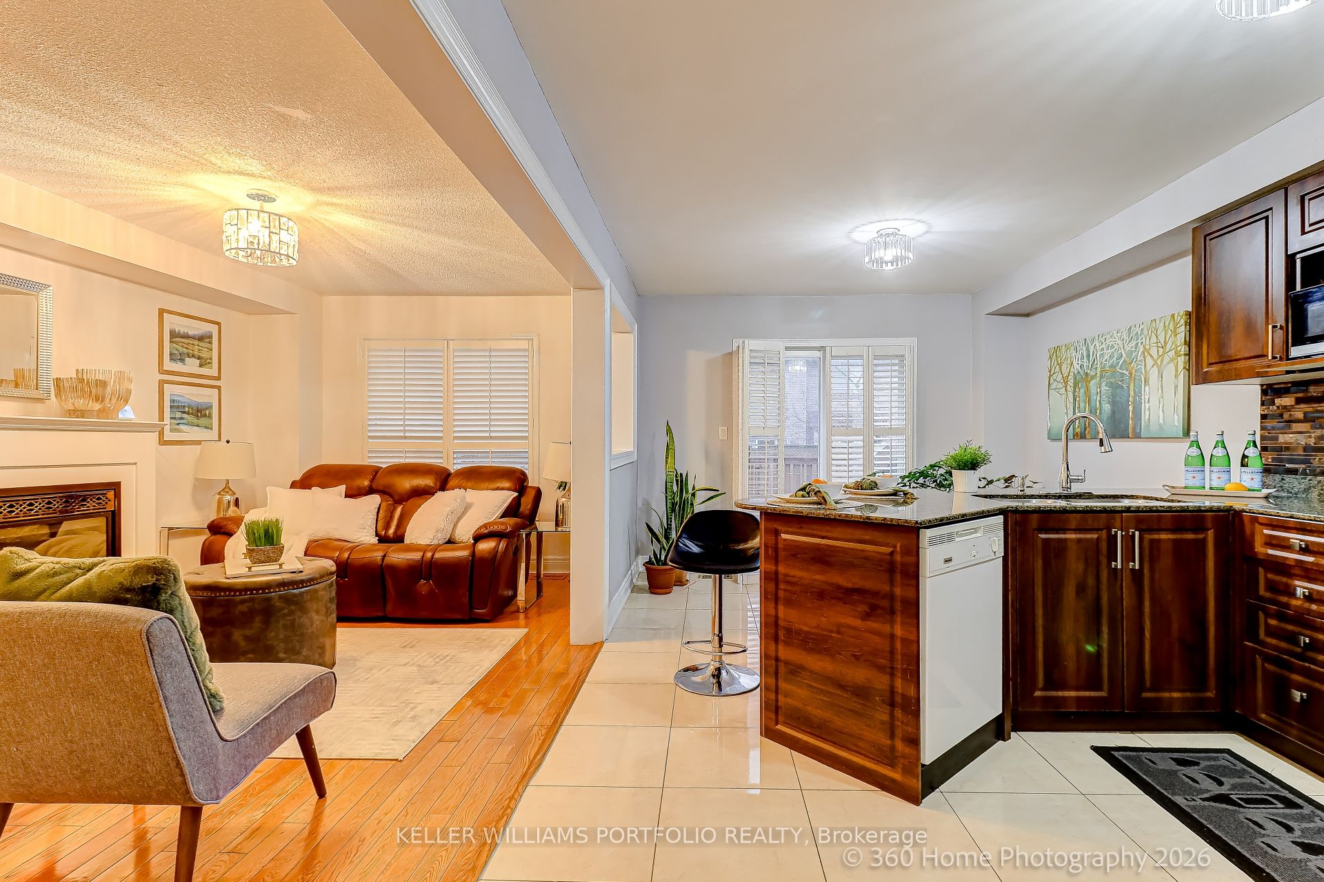 45 Olympia Crescent Property Photo 6