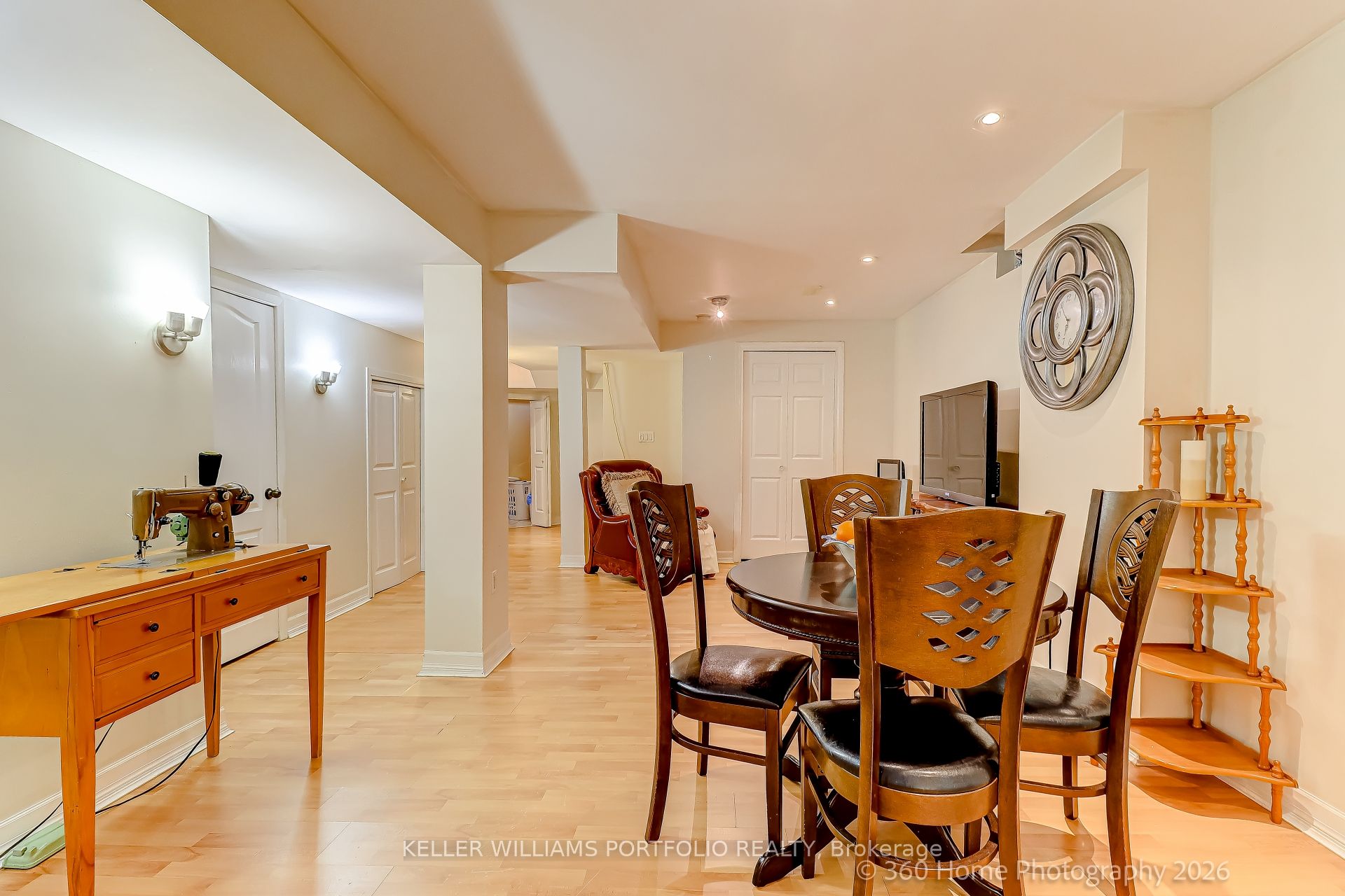 45 Olympia Crescent Property Photo 20
