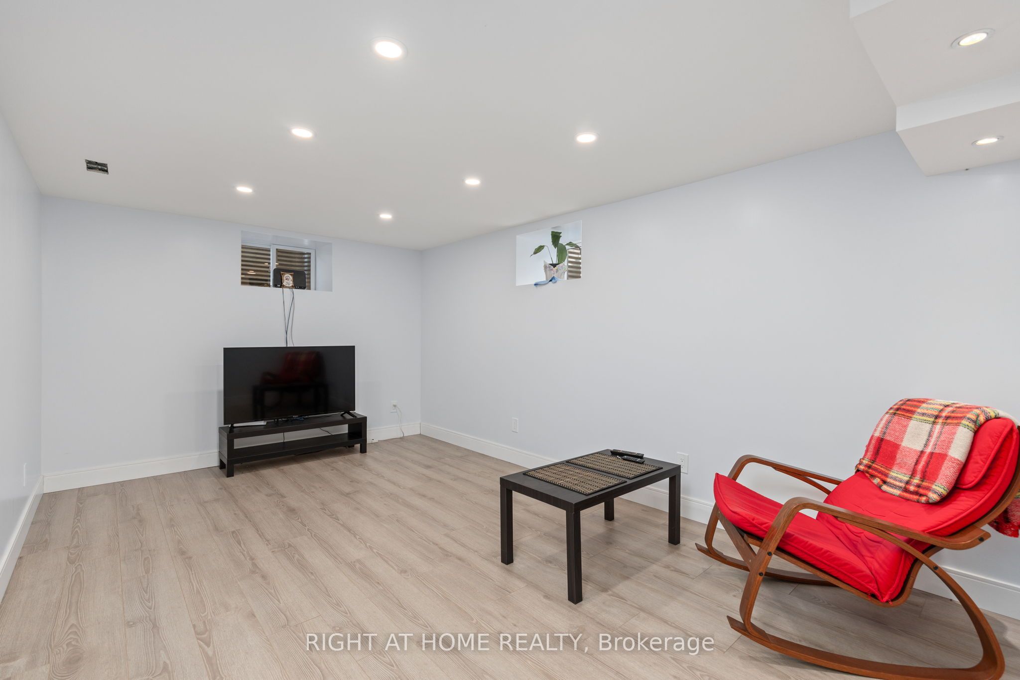346 Walkers Line Basement Property Photo 13