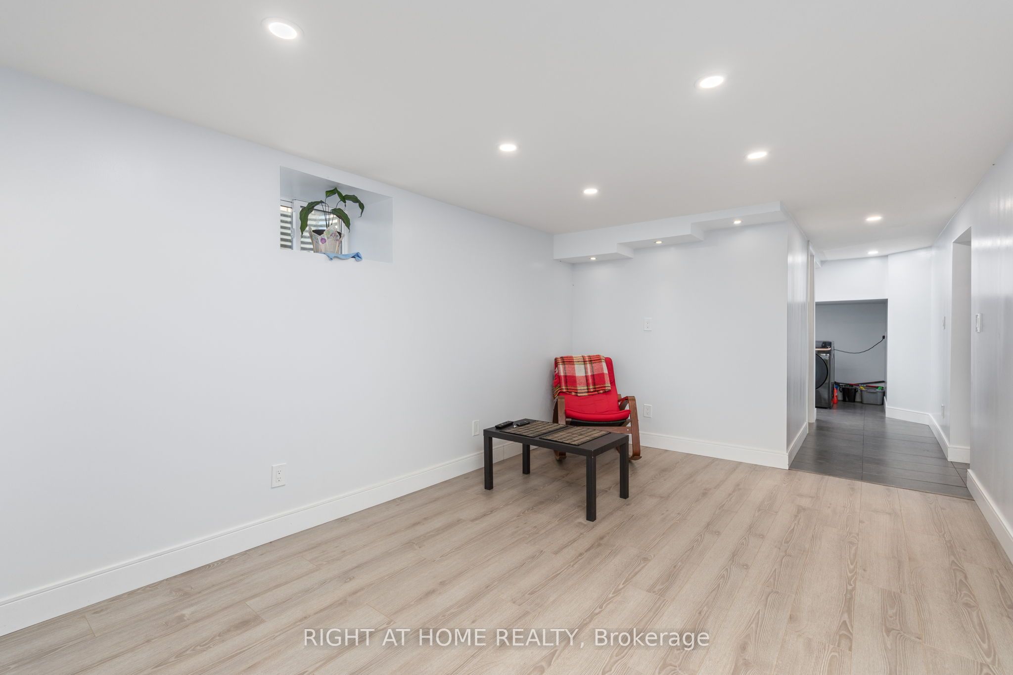 346 Walkers Line Basement Property Photo 15