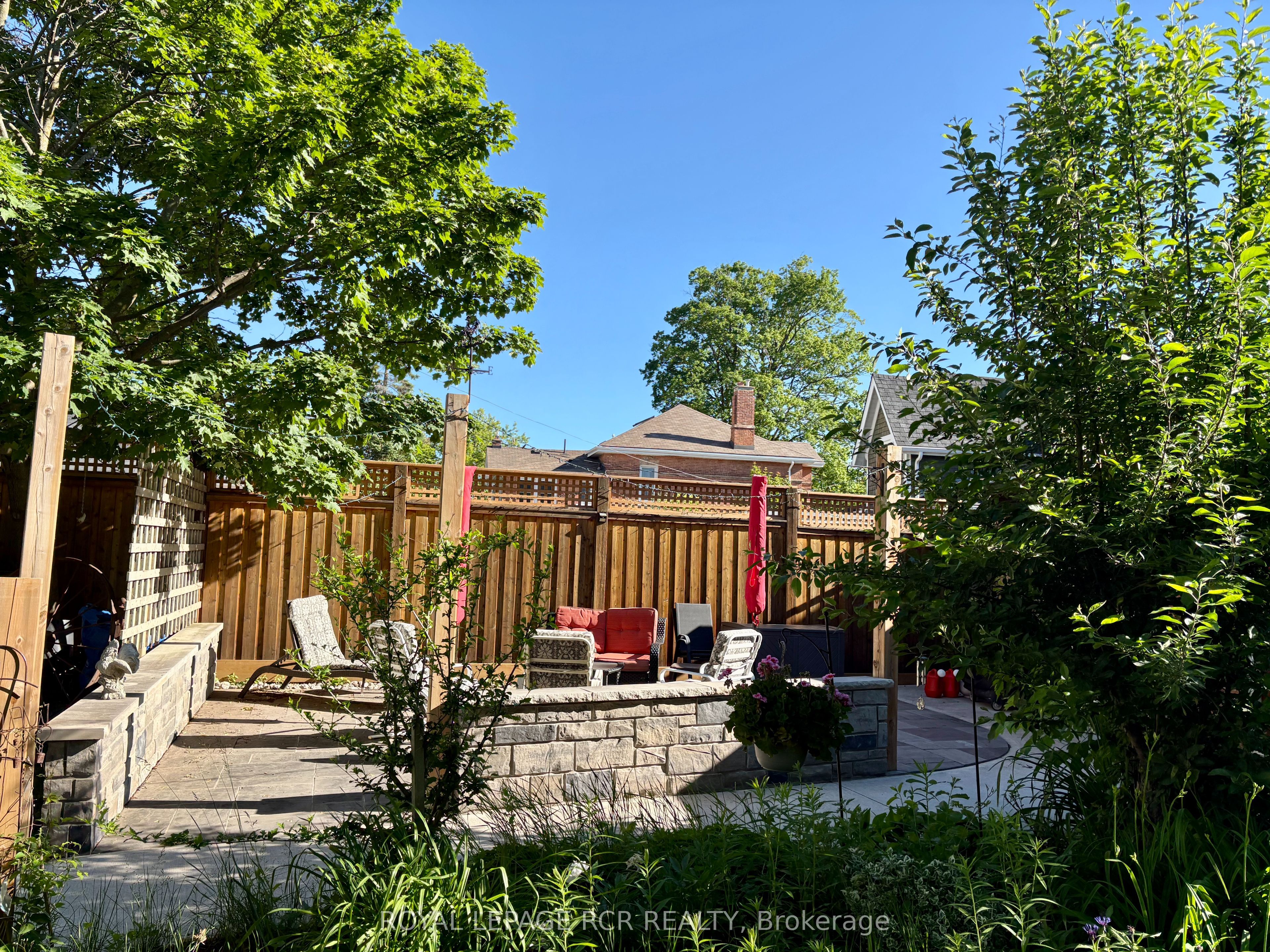 42 First Street Property Photo 3