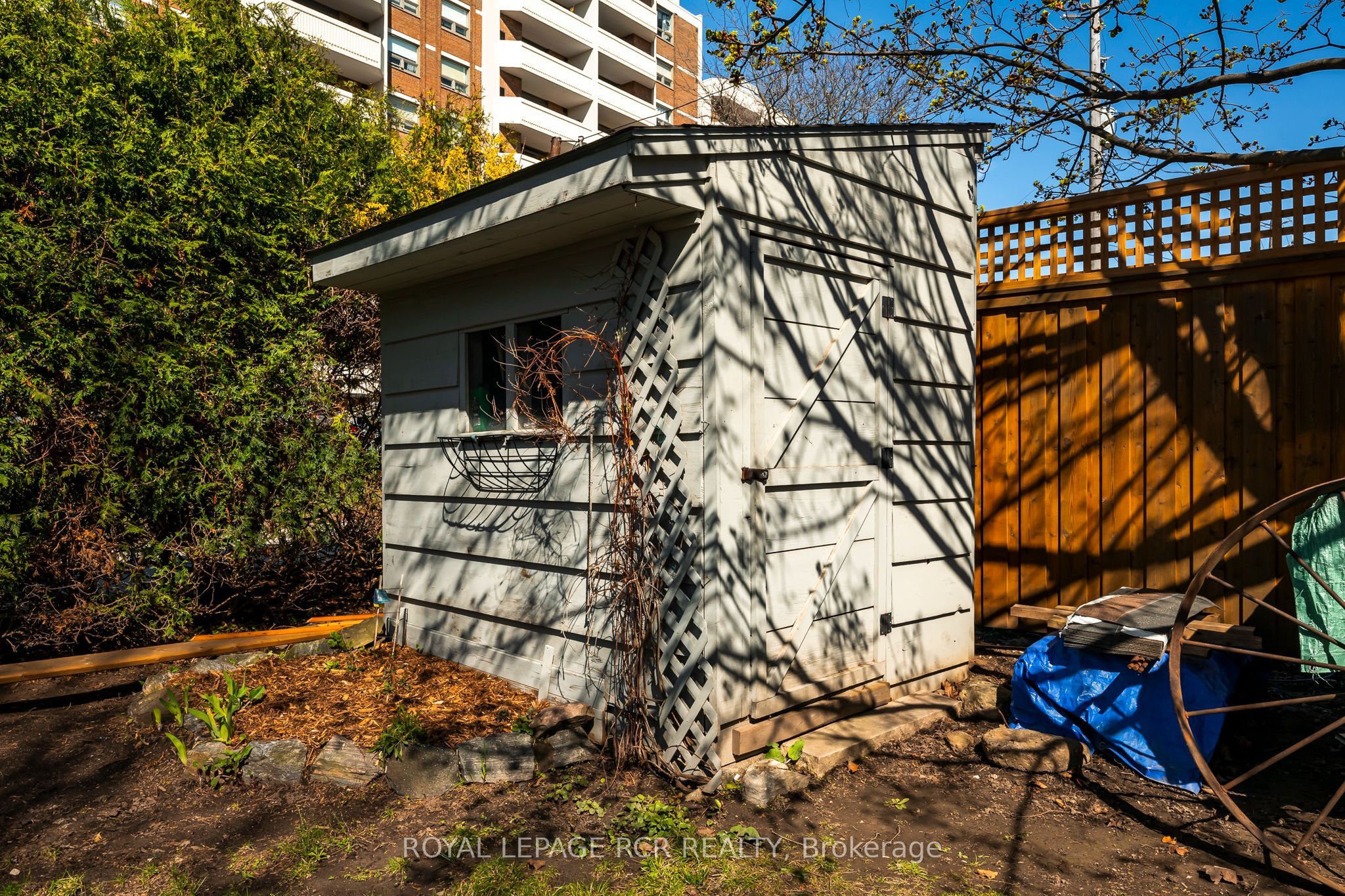 42 First Street Property Photo 6
