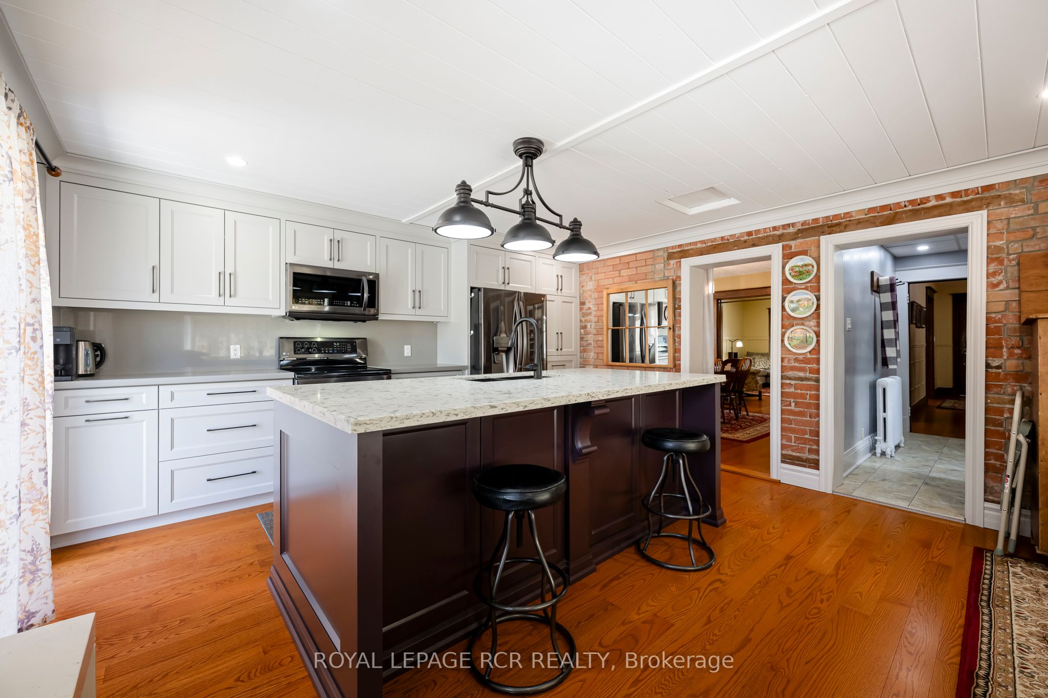42 First Street Property Photo 15