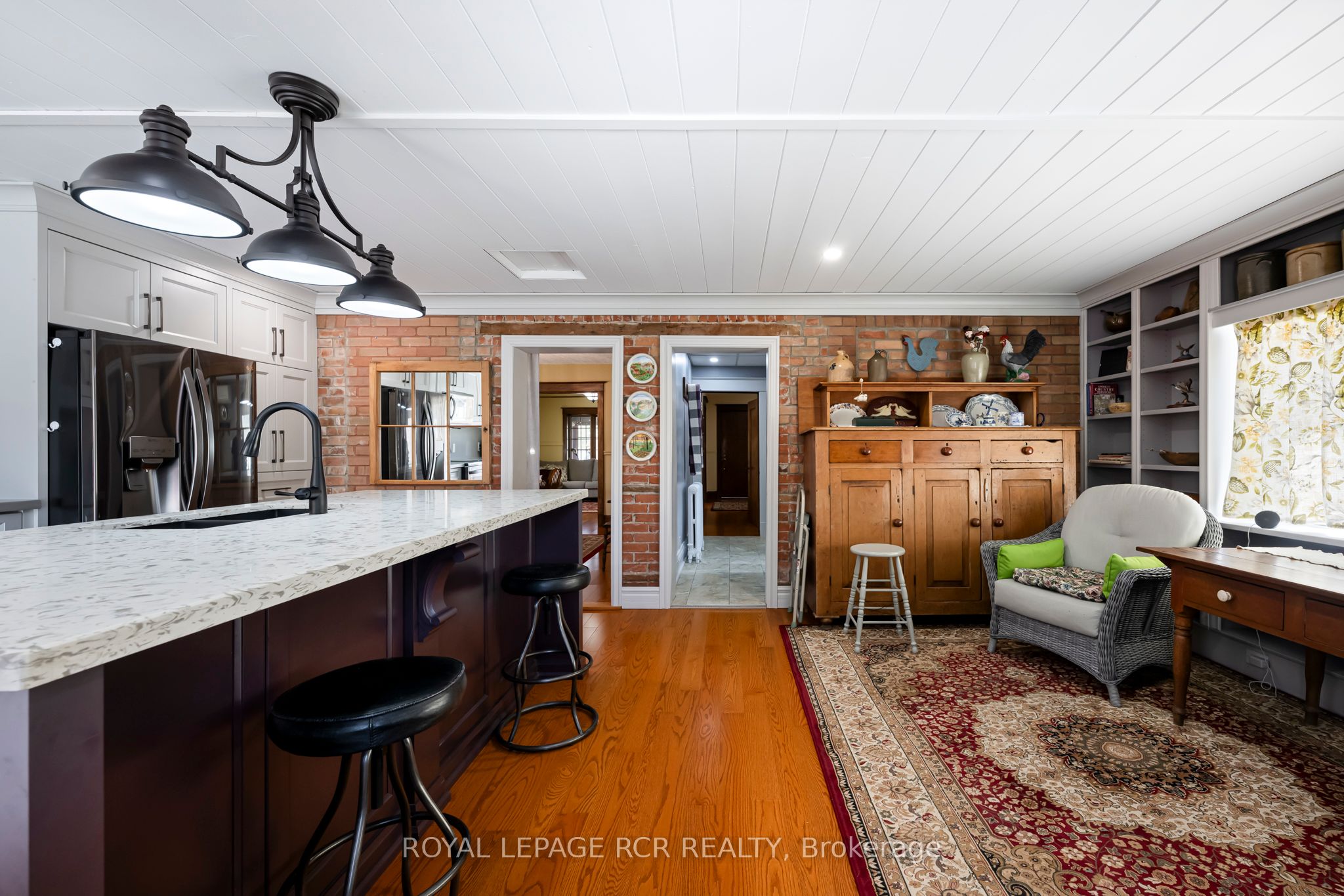 42 First Street Property Photo 16