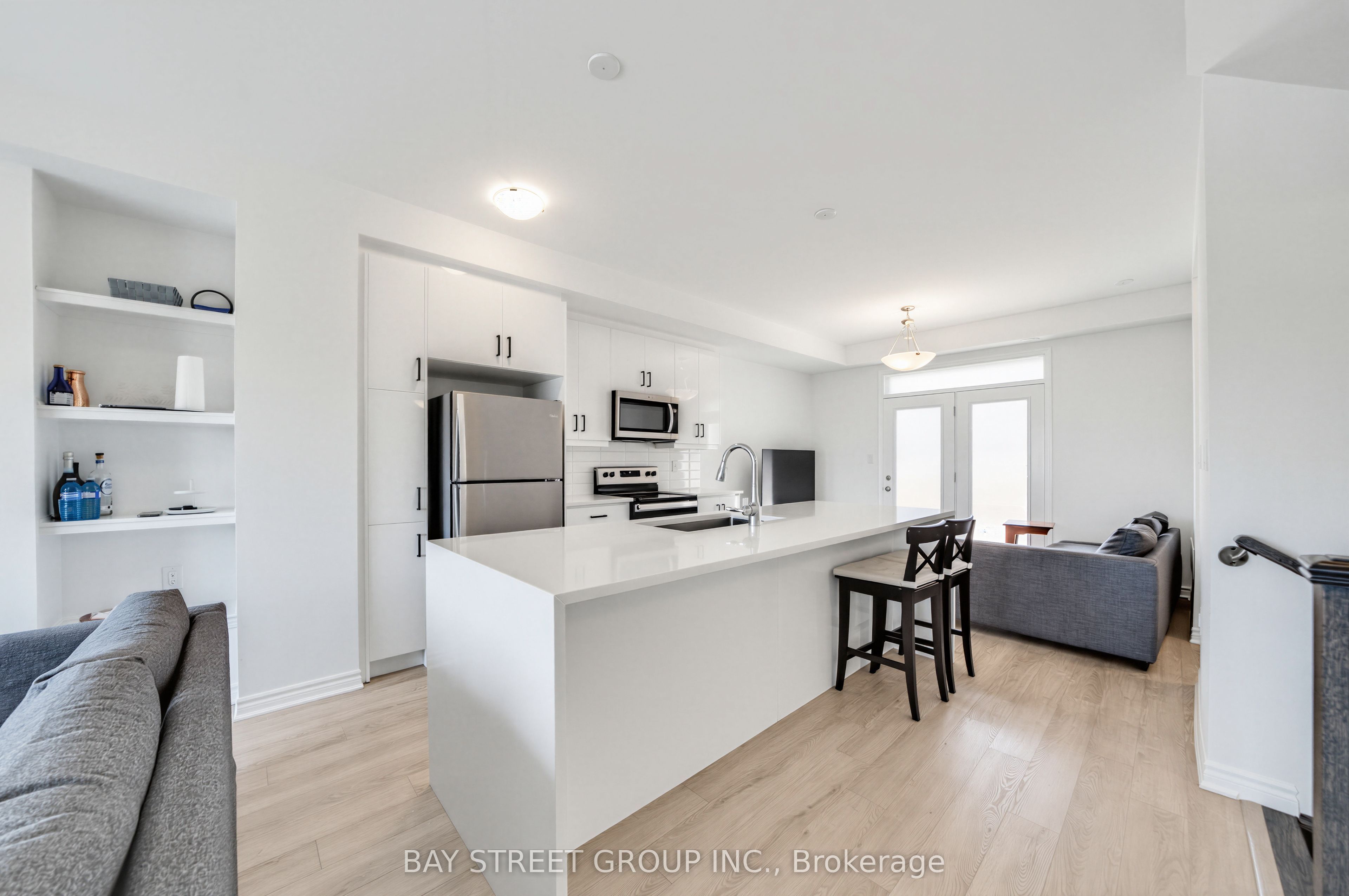 1399 Shevchenko Boulevard Property Photo 10