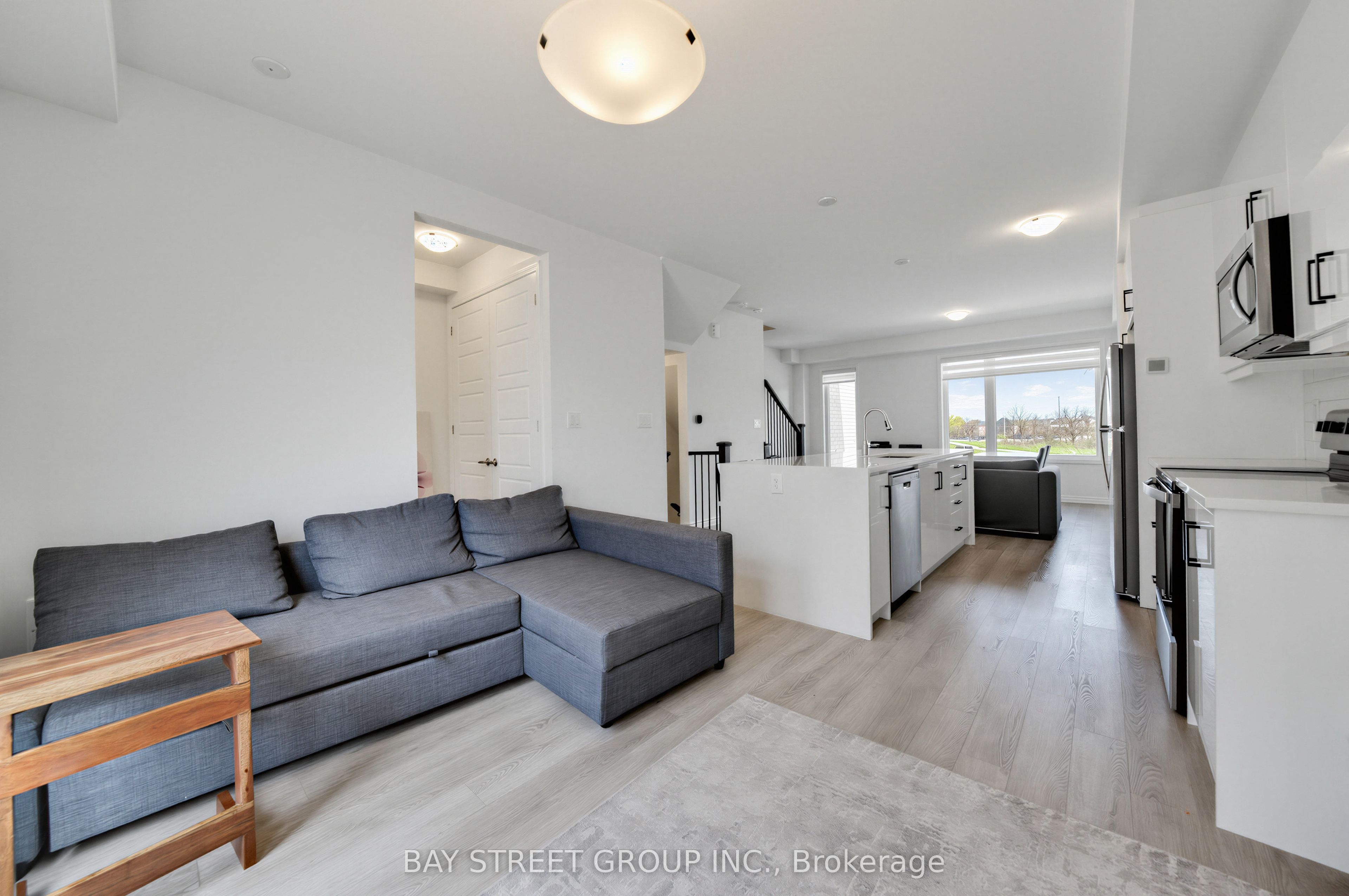 1399 Shevchenko Boulevard Property Photo 11