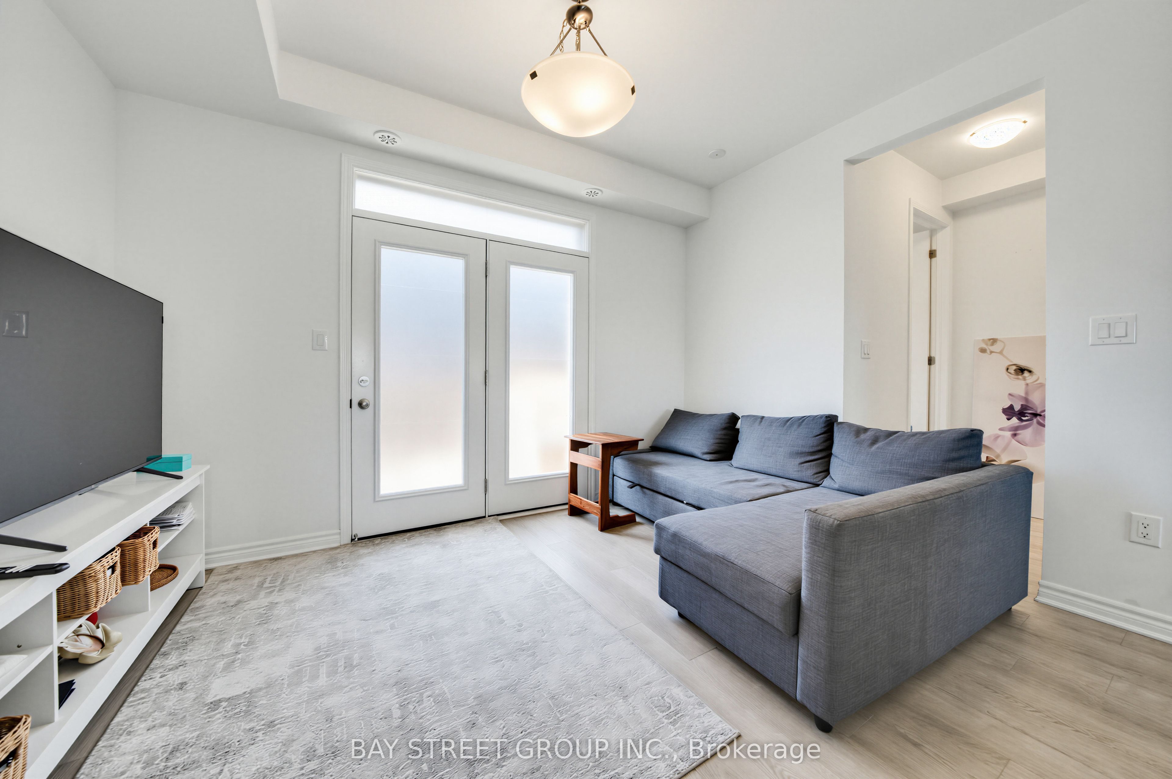 1399 Shevchenko Boulevard Property Photo 14