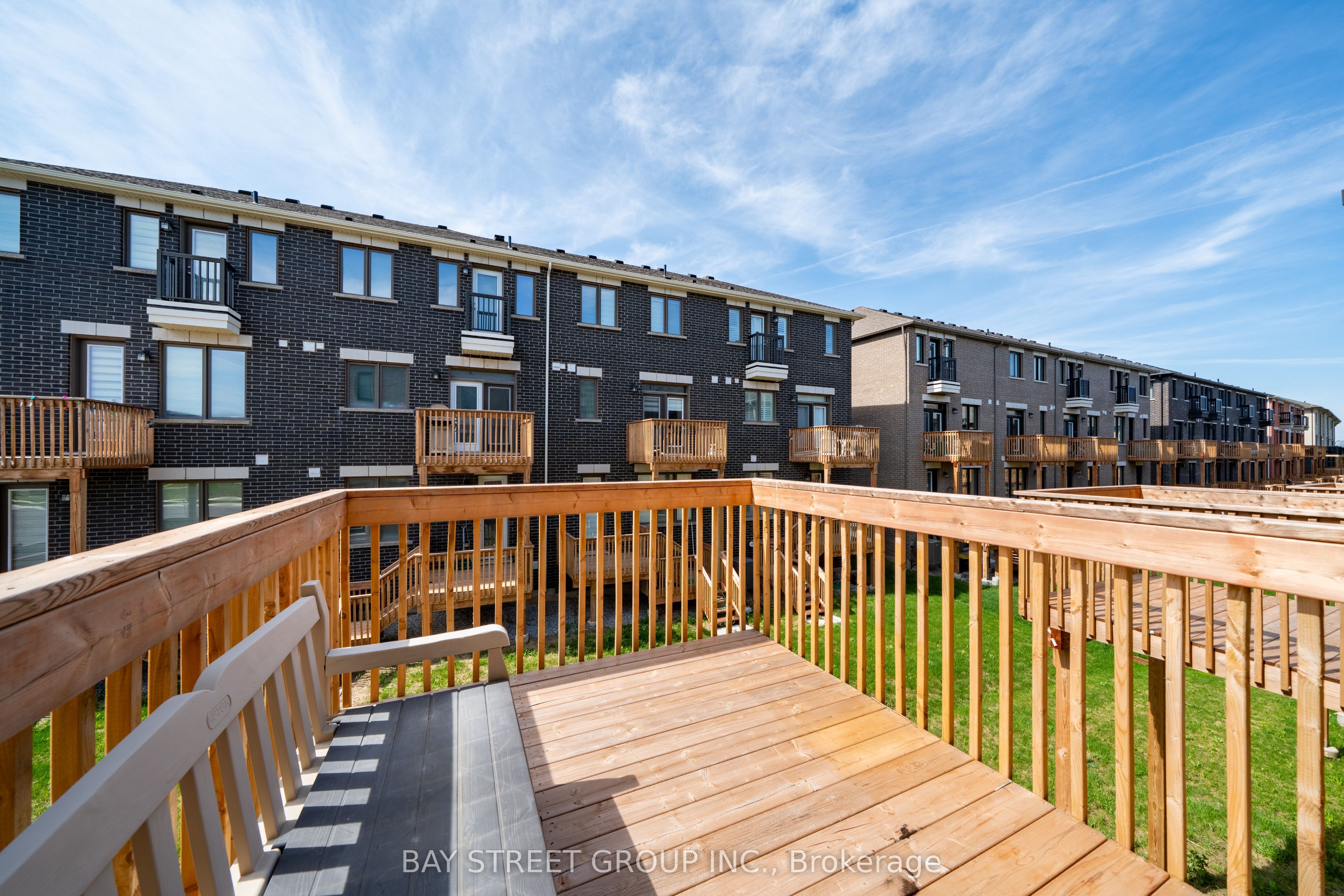 1399 Shevchenko Boulevard Property Photo 17