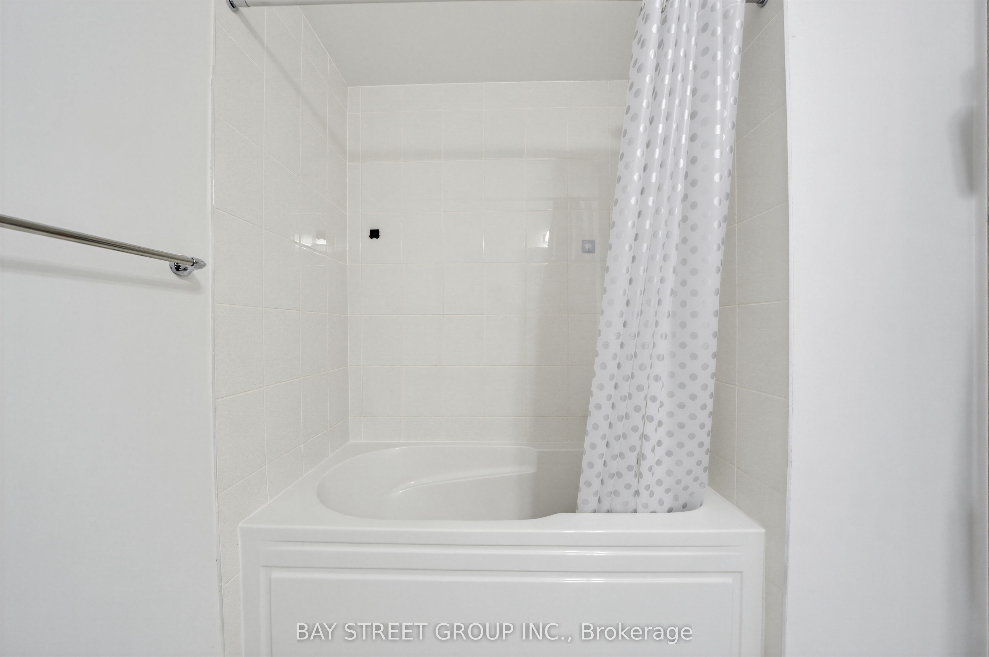 1399 Shevchenko Boulevard Property Photo 24